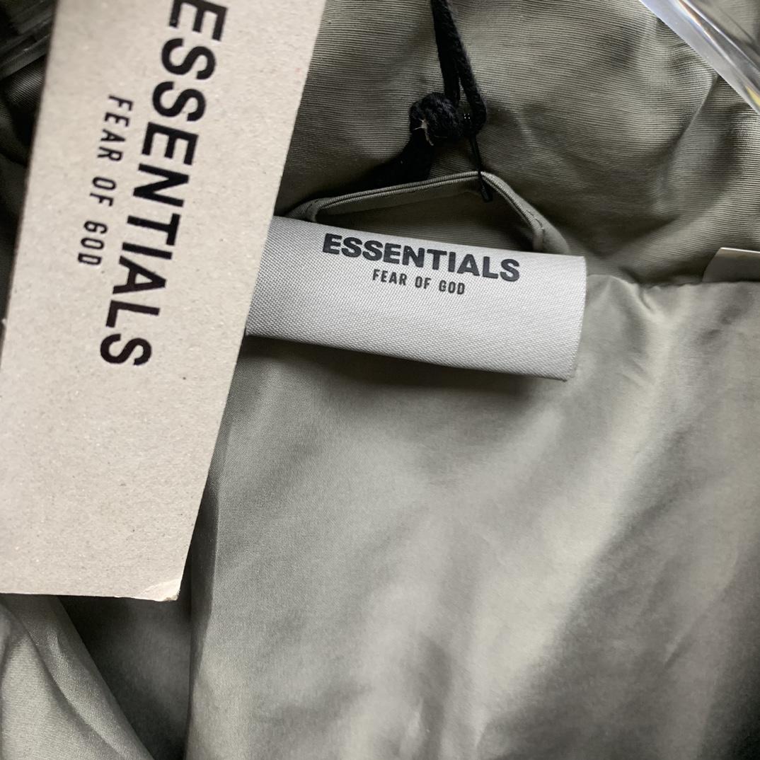 Fear Of God Essential Puffer Jacket - DopestKickz