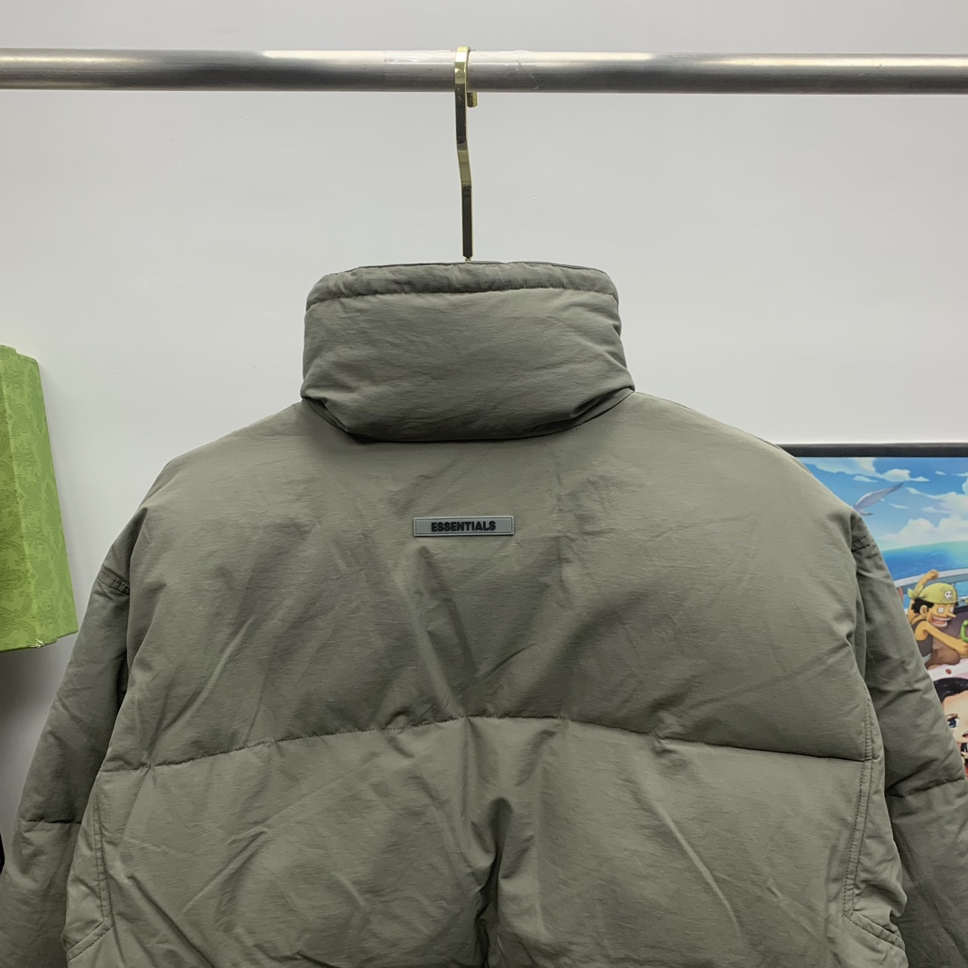 Fear Of God Essential Puffer Jacket - DopestKickz