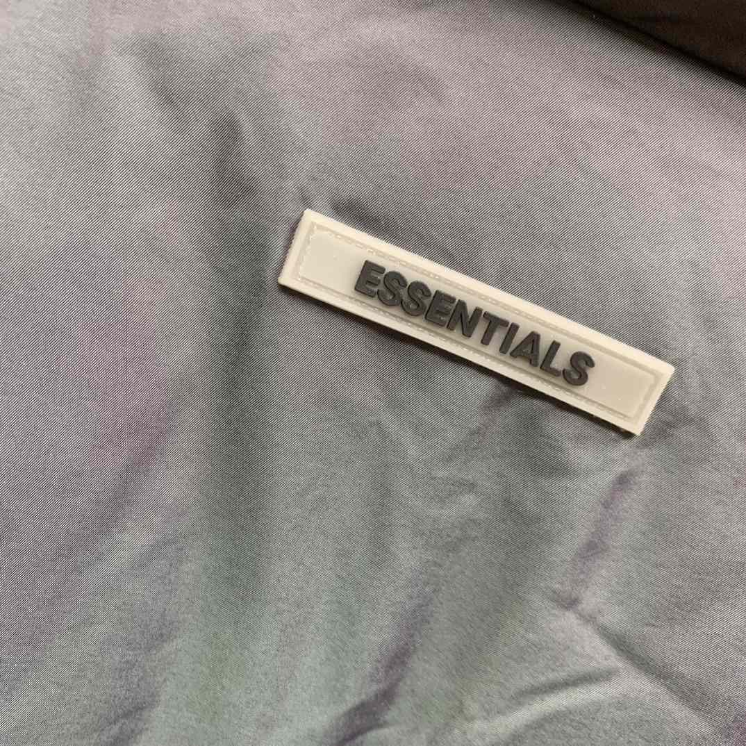 Fear Of God Essential Puffer Jacket - DopestKickz