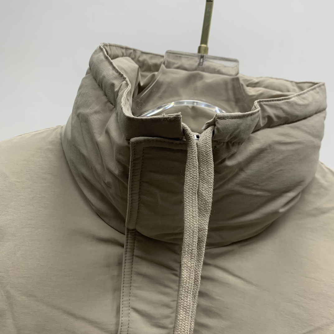 Fear Of God Essential Puffer Jacket - DopestKickz