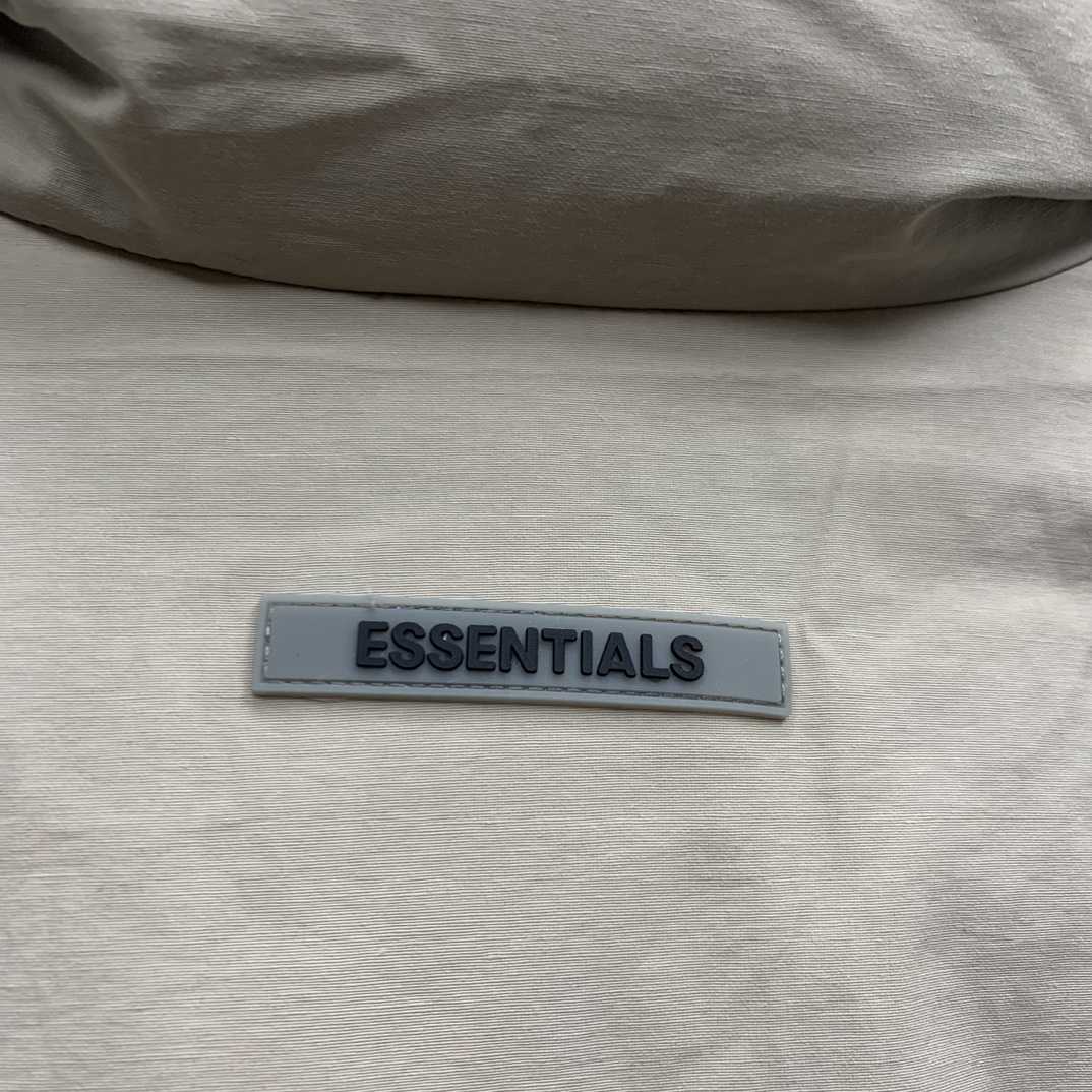 Fear Of God Essential Puffer Jacket - DopestKickz