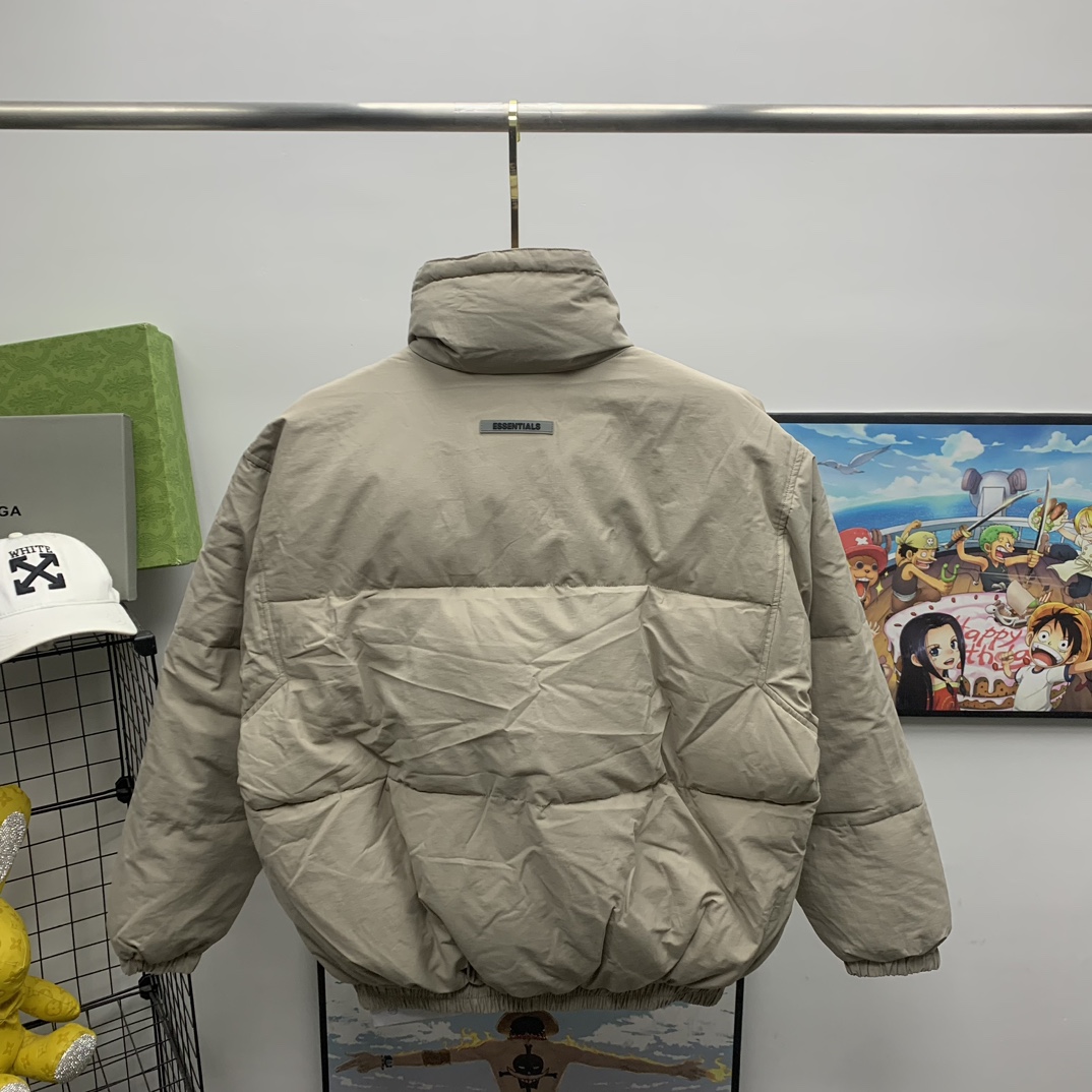 Fear Of God Essential Puffer Jacket - DopestKickz