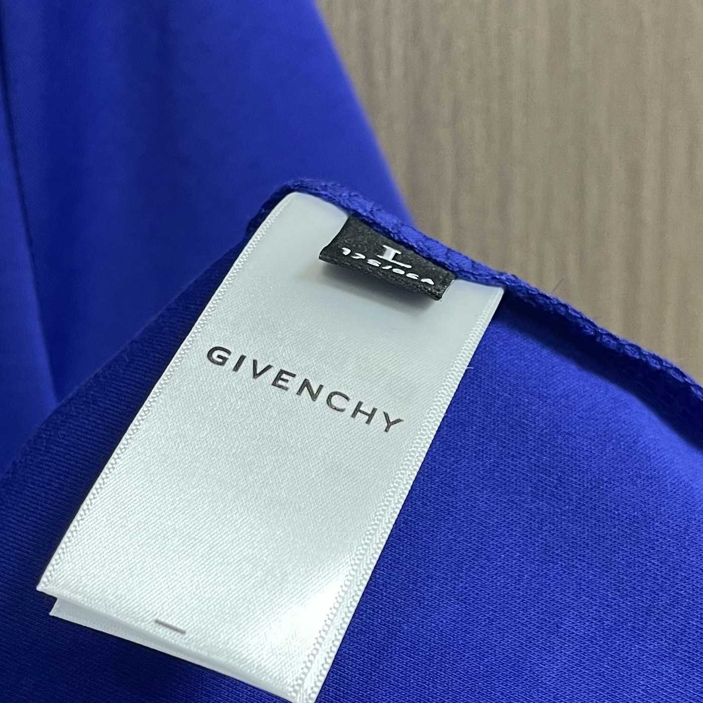 Givenchy Boxy Fit T-shirt In Cotton With Reflective Artwork - DopestKickz