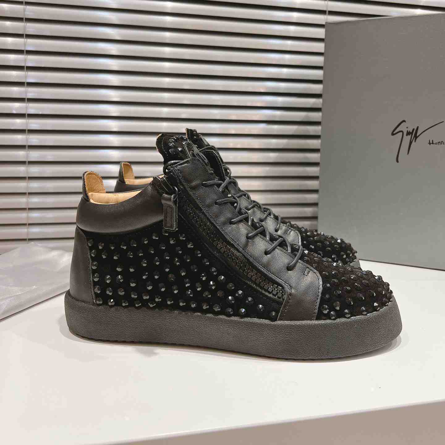 Giuseppe Zanotti Sneakers - DopestKickz