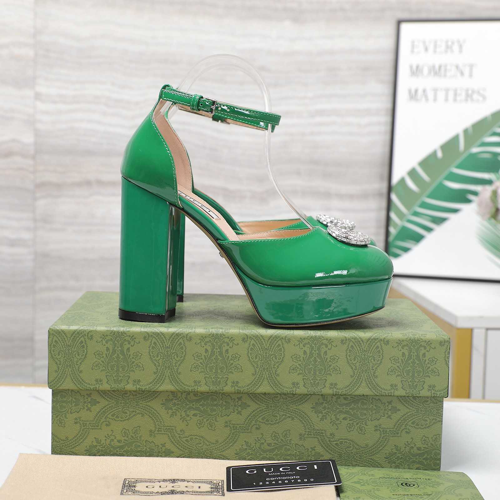 Gucci Women's Platform Pump With Double G - DopestKickz