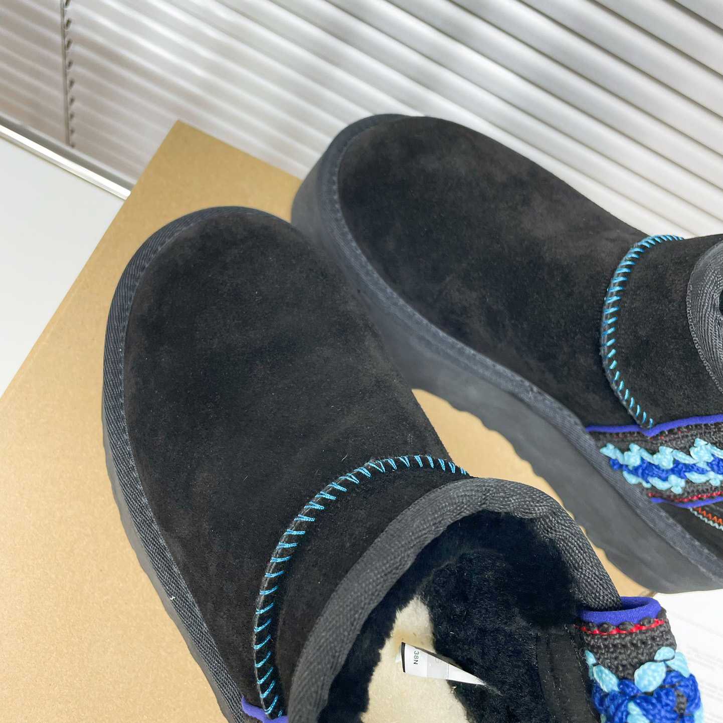 Ugg Classic Ultra Mini Braid Platform - DopestKickz