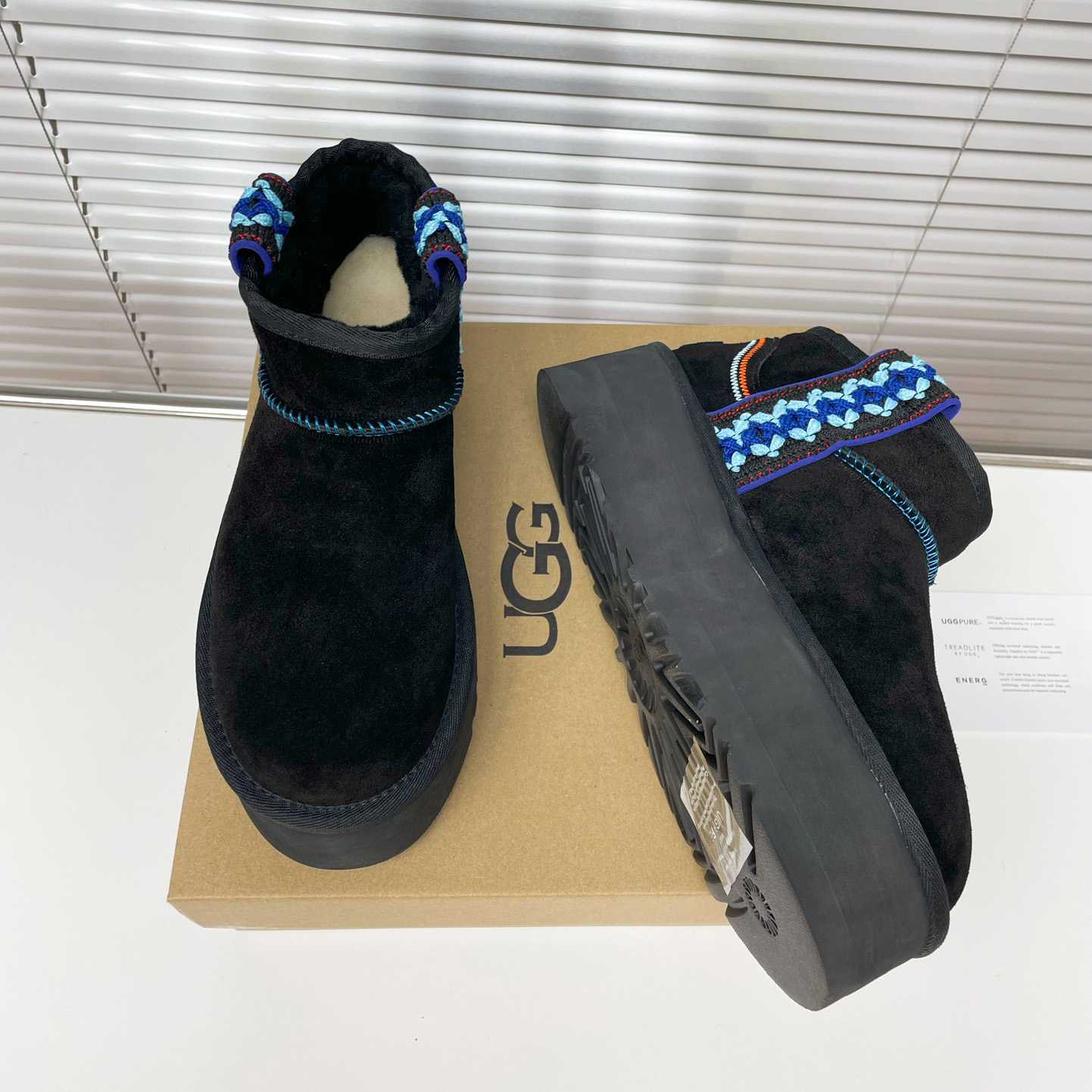 Ugg Classic Ultra Mini Braid Platform - DopestKickz