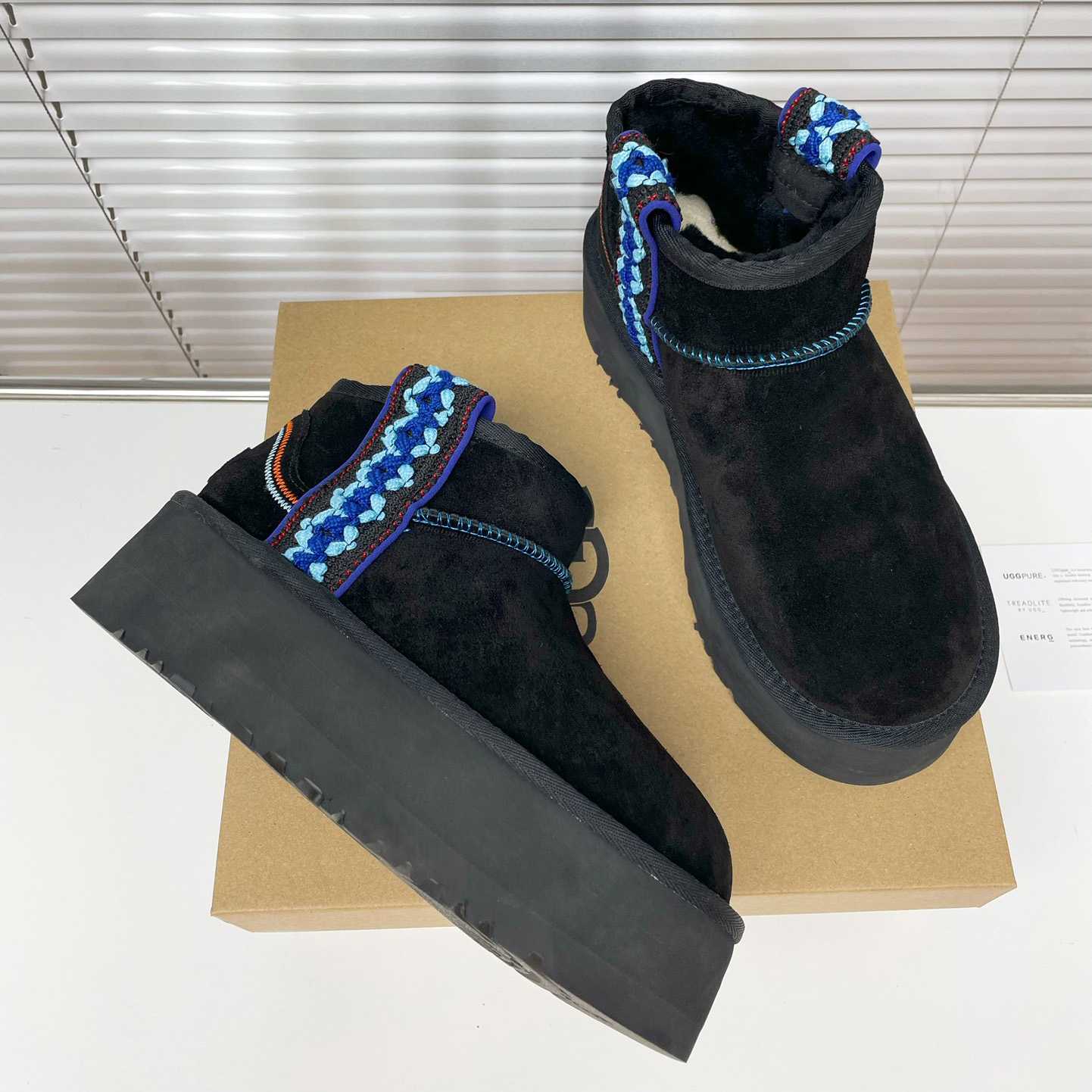 Ugg Classic Ultra Mini Braid Platform - DopestKickz