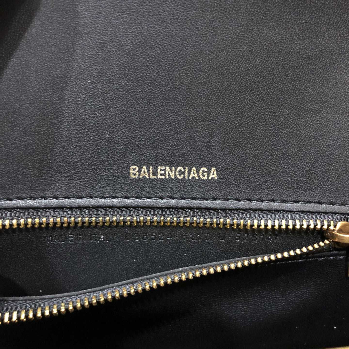 Balenciaga Hour Top Handle Xs Bag  19cm - DopestKickz