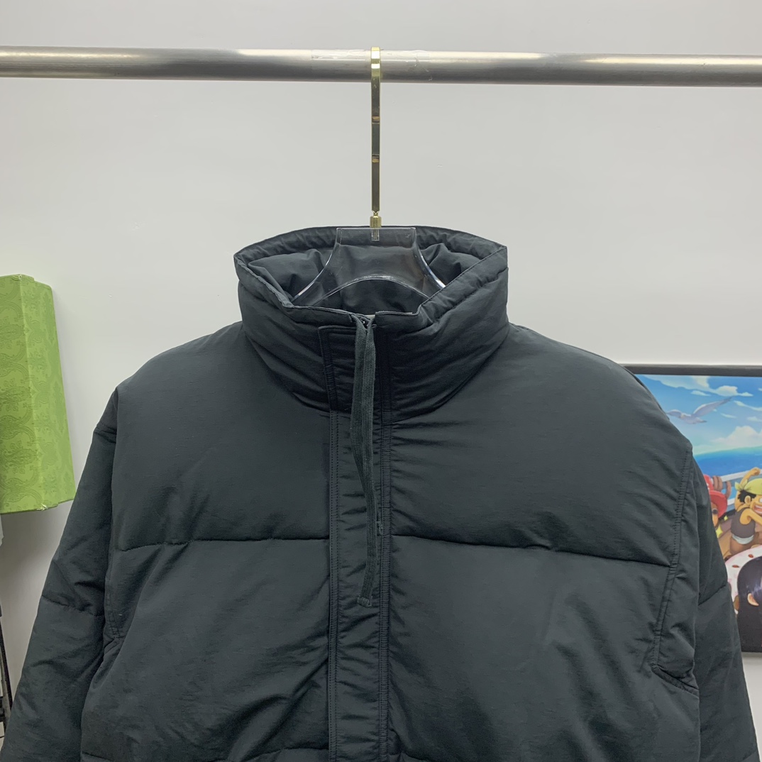 Fear Of God Essential Puffer Jacket - DopestKickz