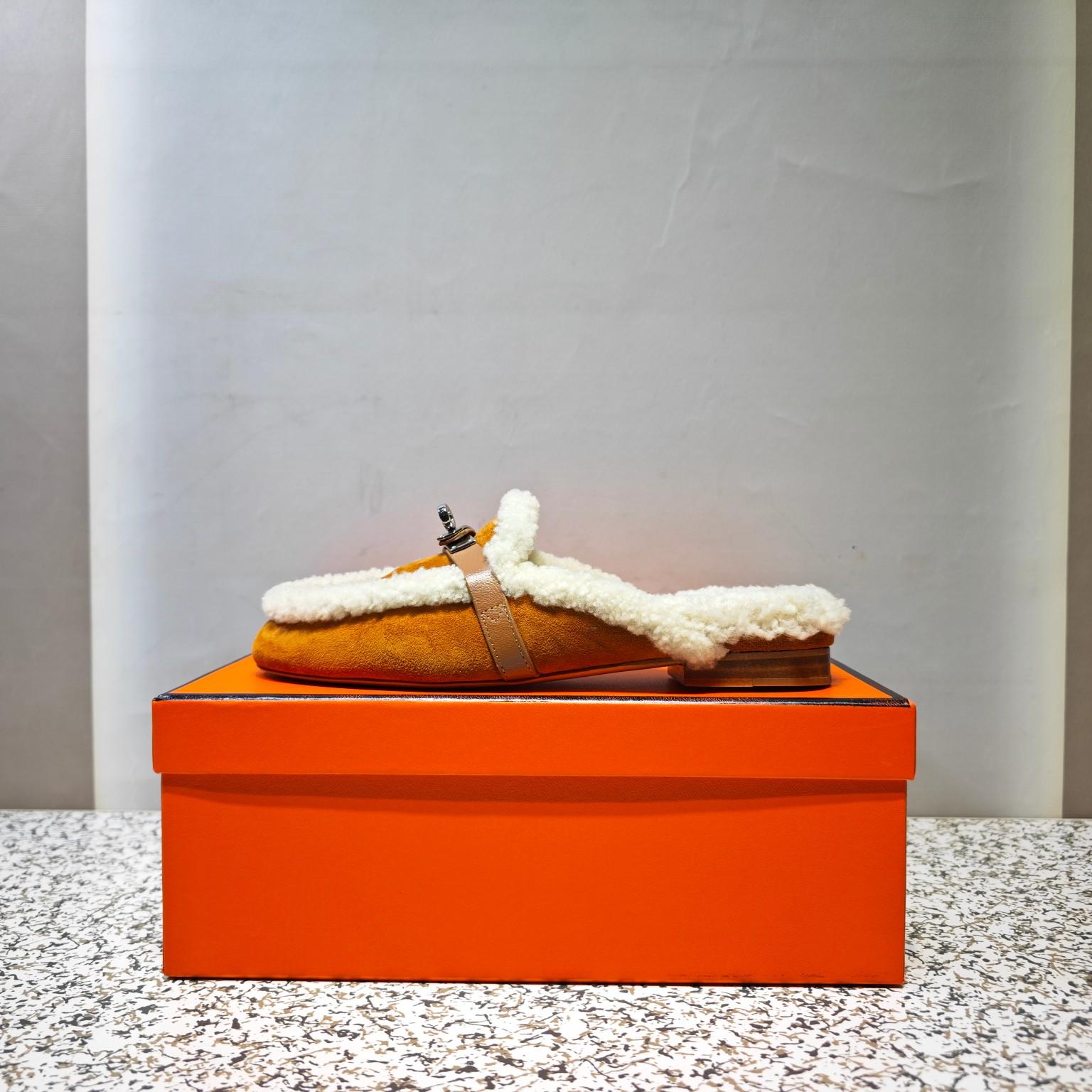 Hermes Oz Mule - DopestKickz