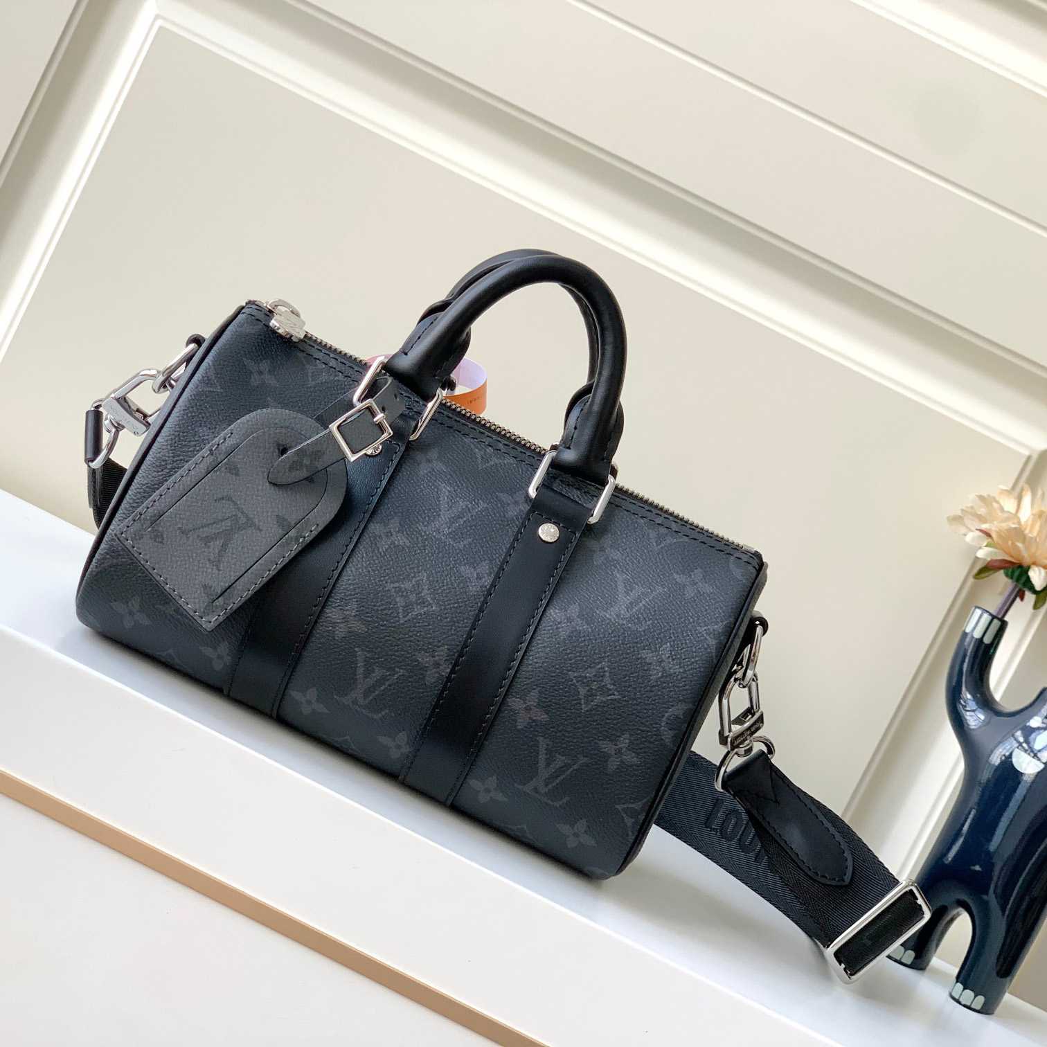 Louis Vuitton Keepall Bandoulière 25    M46271 - DopestKickz