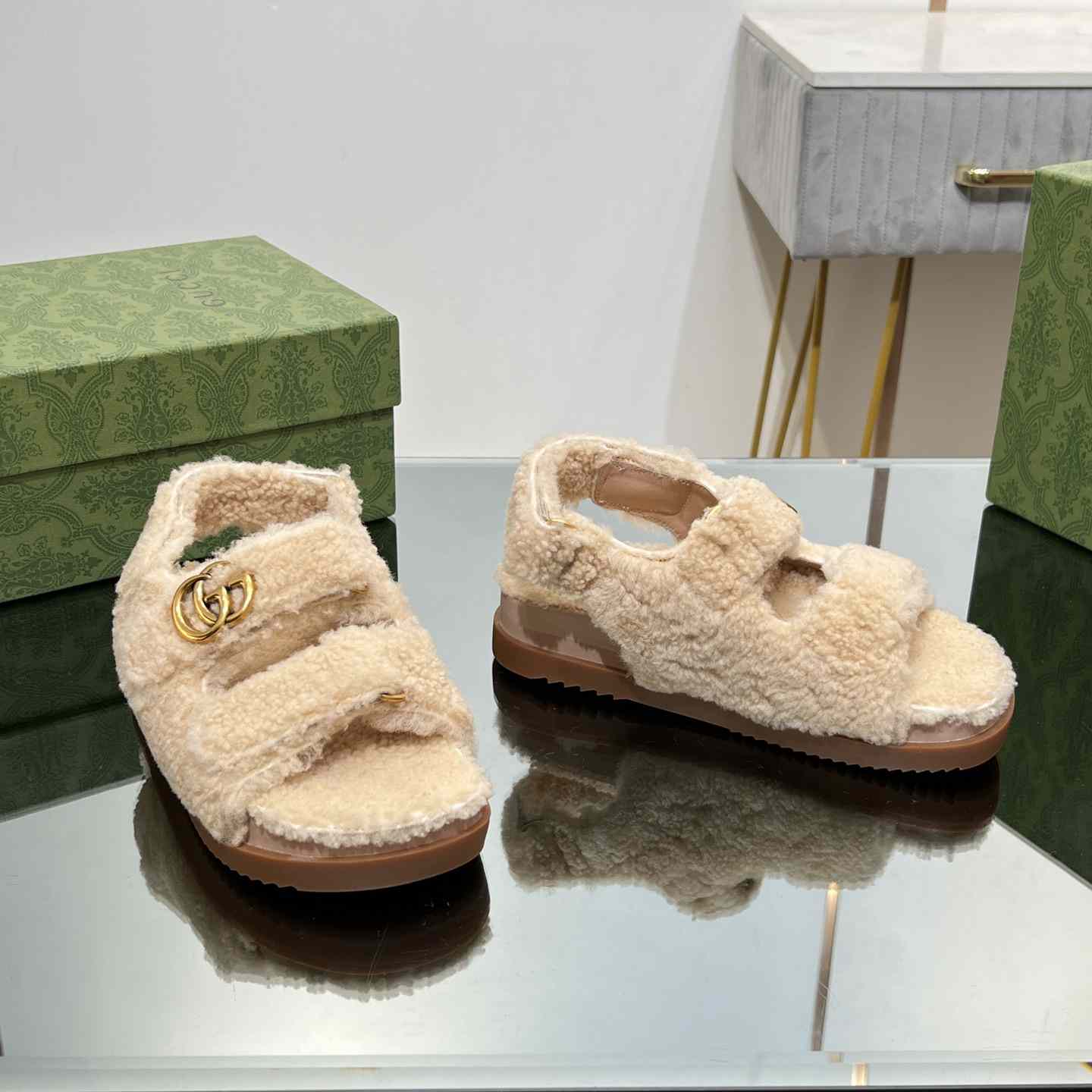 Gucci Women's Double G Sandals - DopestKickz