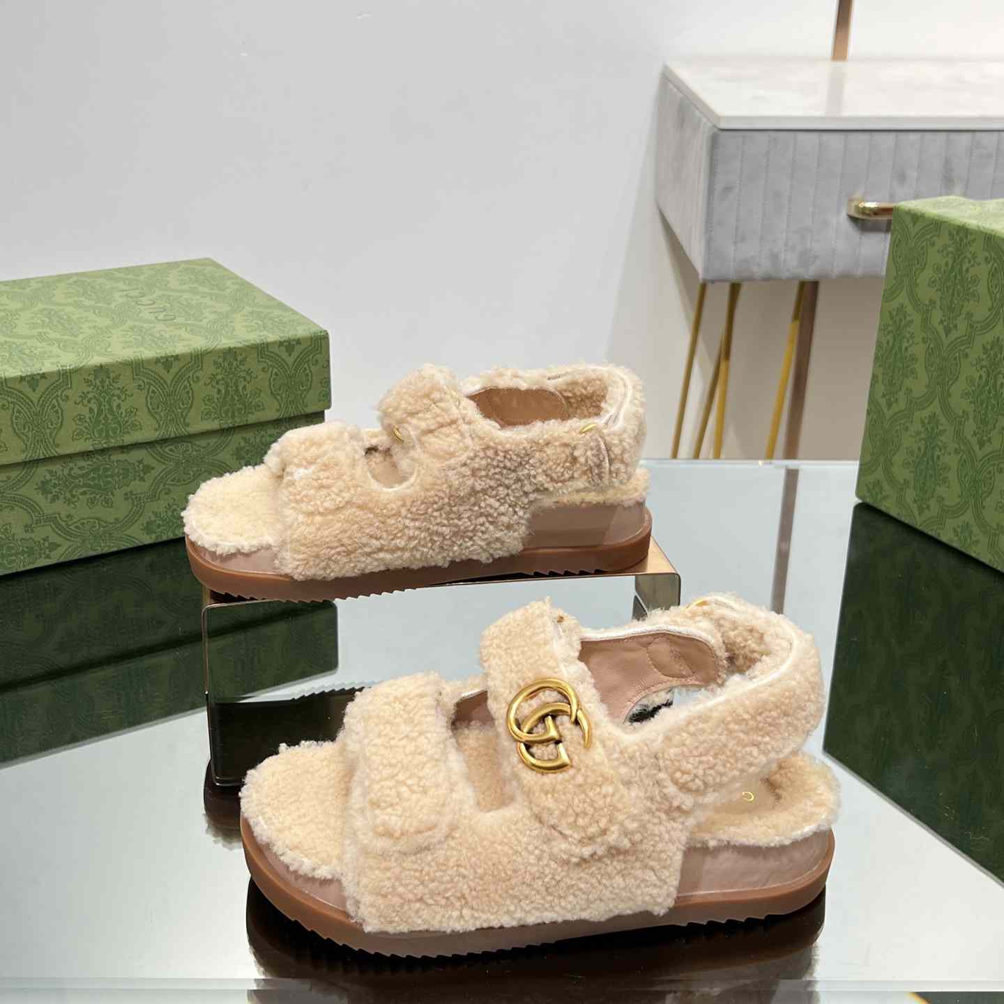 Gucci Women's Double G Sandals - DopestKickz