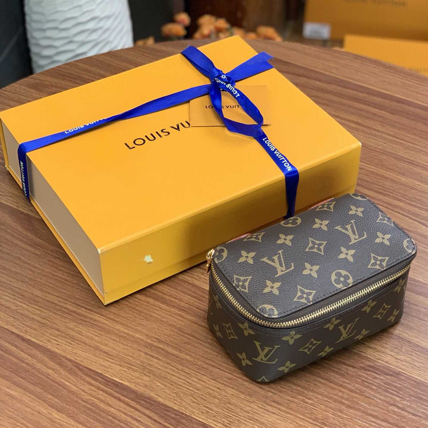 Louis Vuitton Packing Cube PM    - DopestKickz