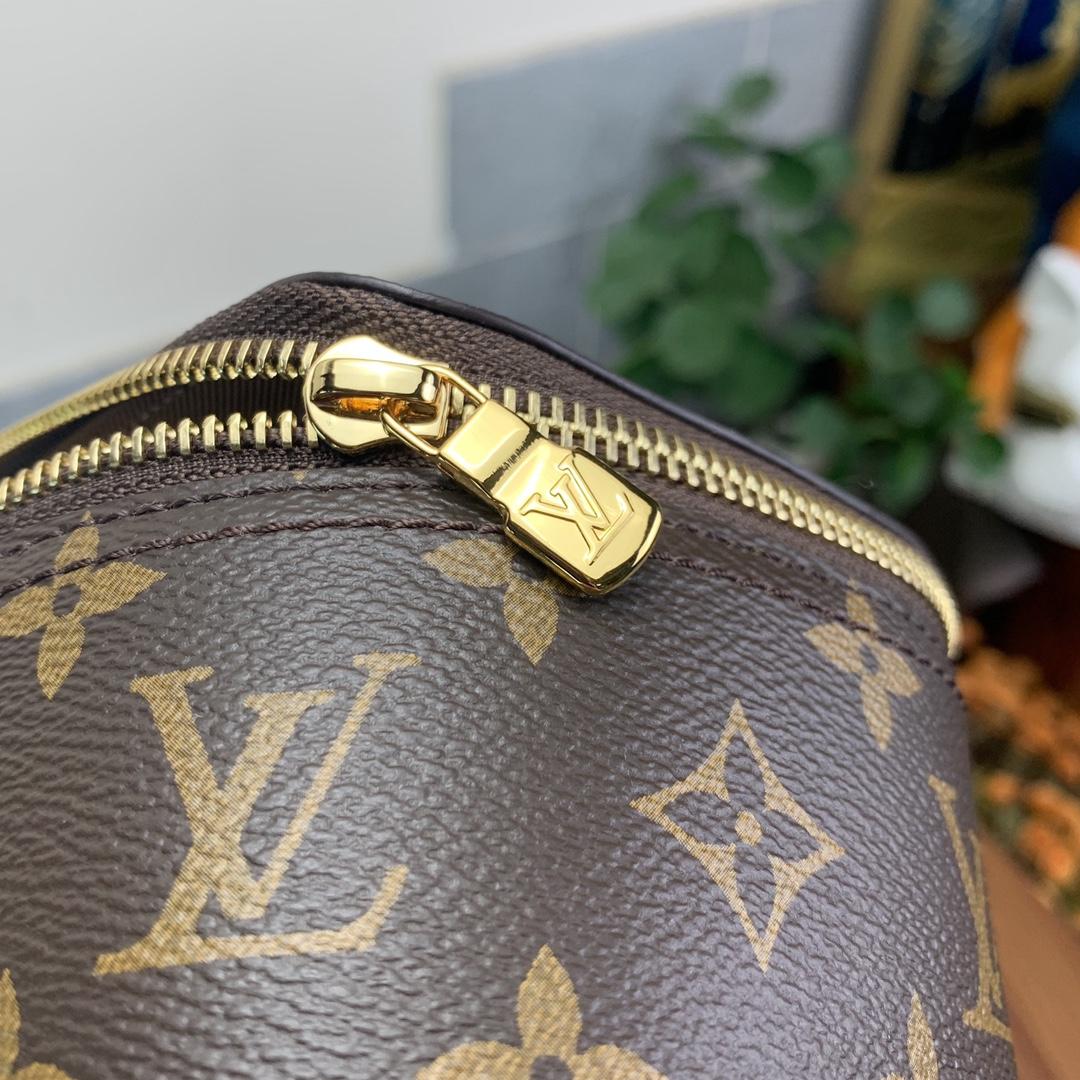 Louis Vuitton Packing Cube PM    - DopestKickz