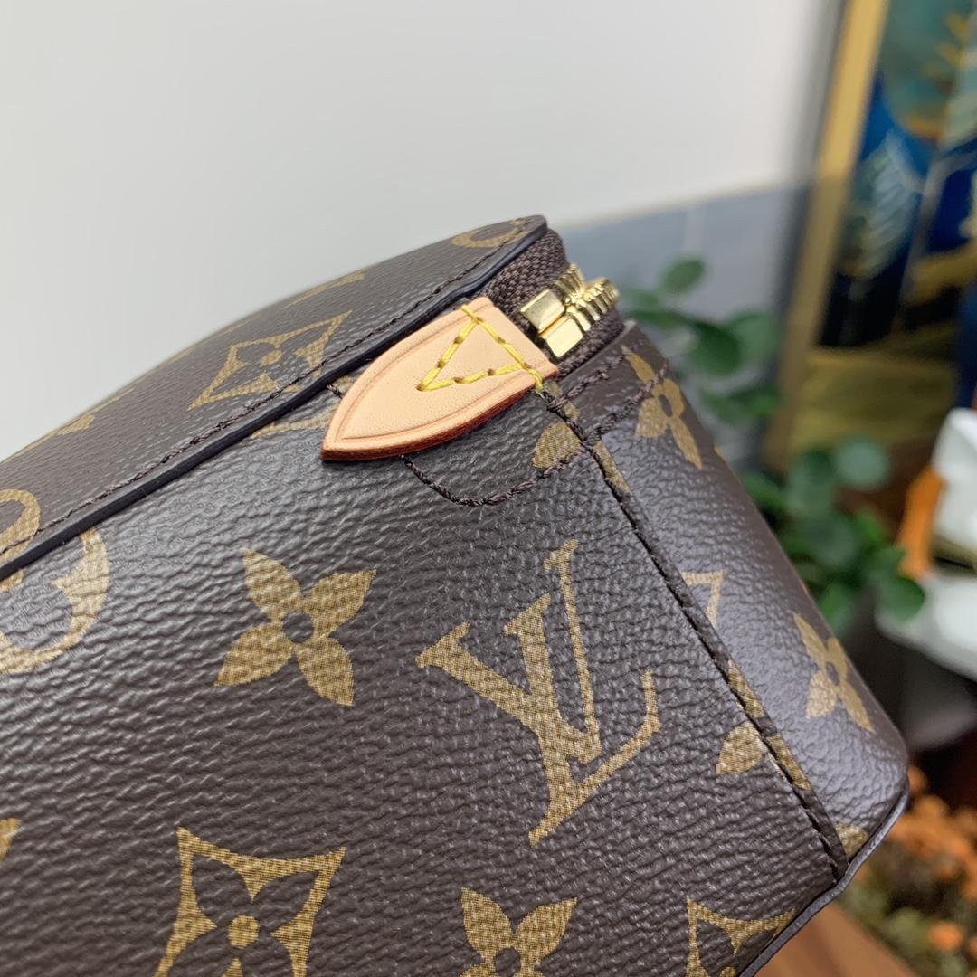 Louis Vuitton Packing Cube PM    - DopestKickz