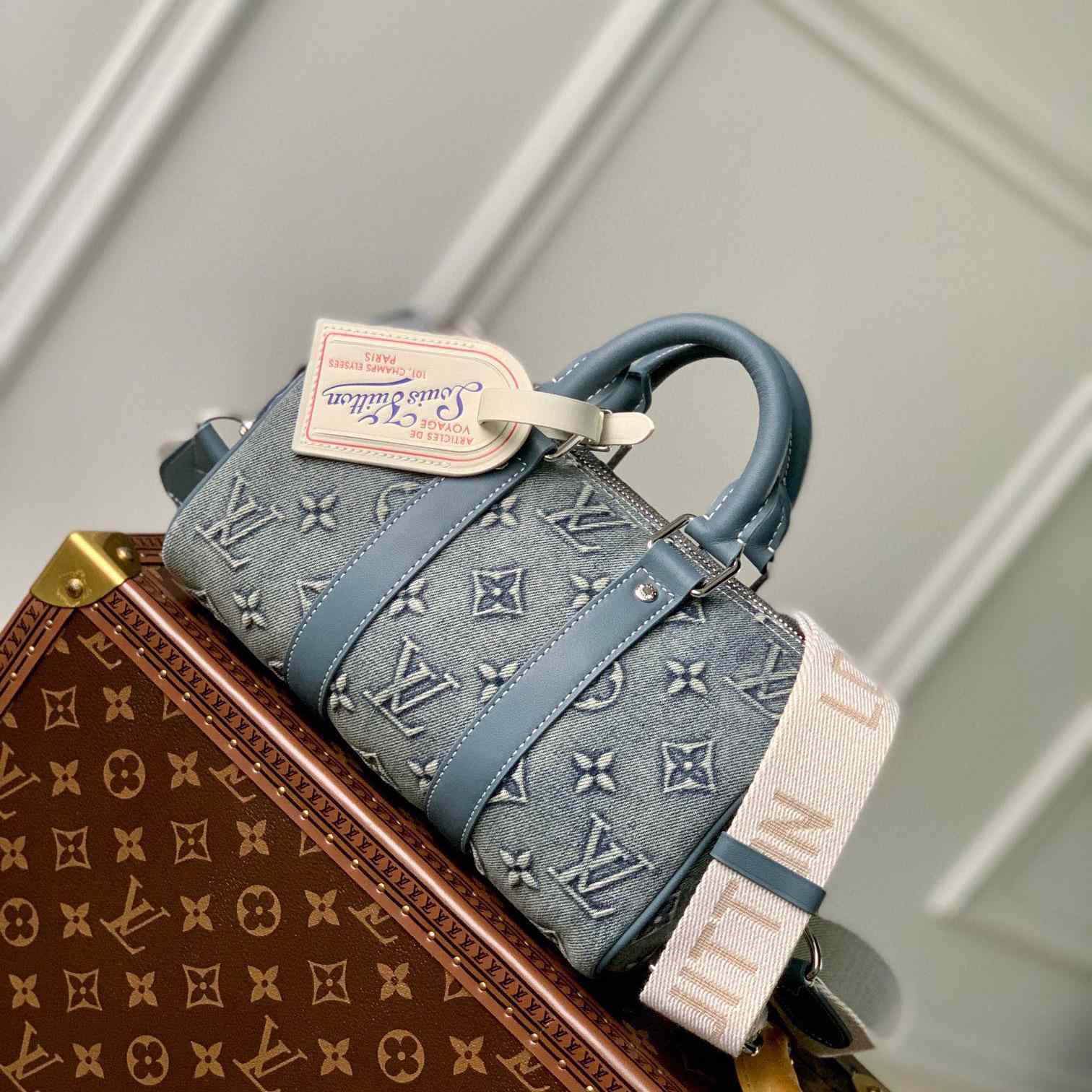 Louis Vuitton Keepall Bandoulière 25   M22762 - DopestKickz