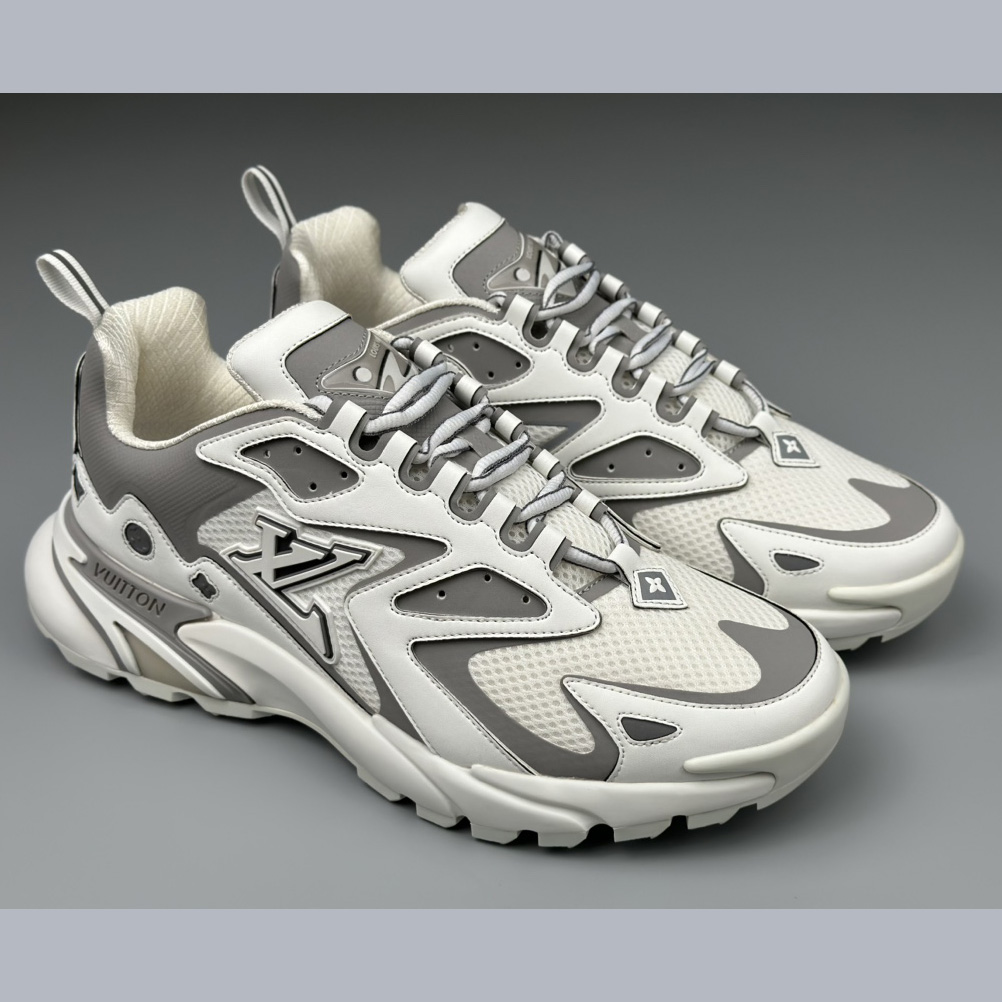 Louis Vuitton LV Runner Tatic Sneaker   (Upon UK Size)      - DopestKickz