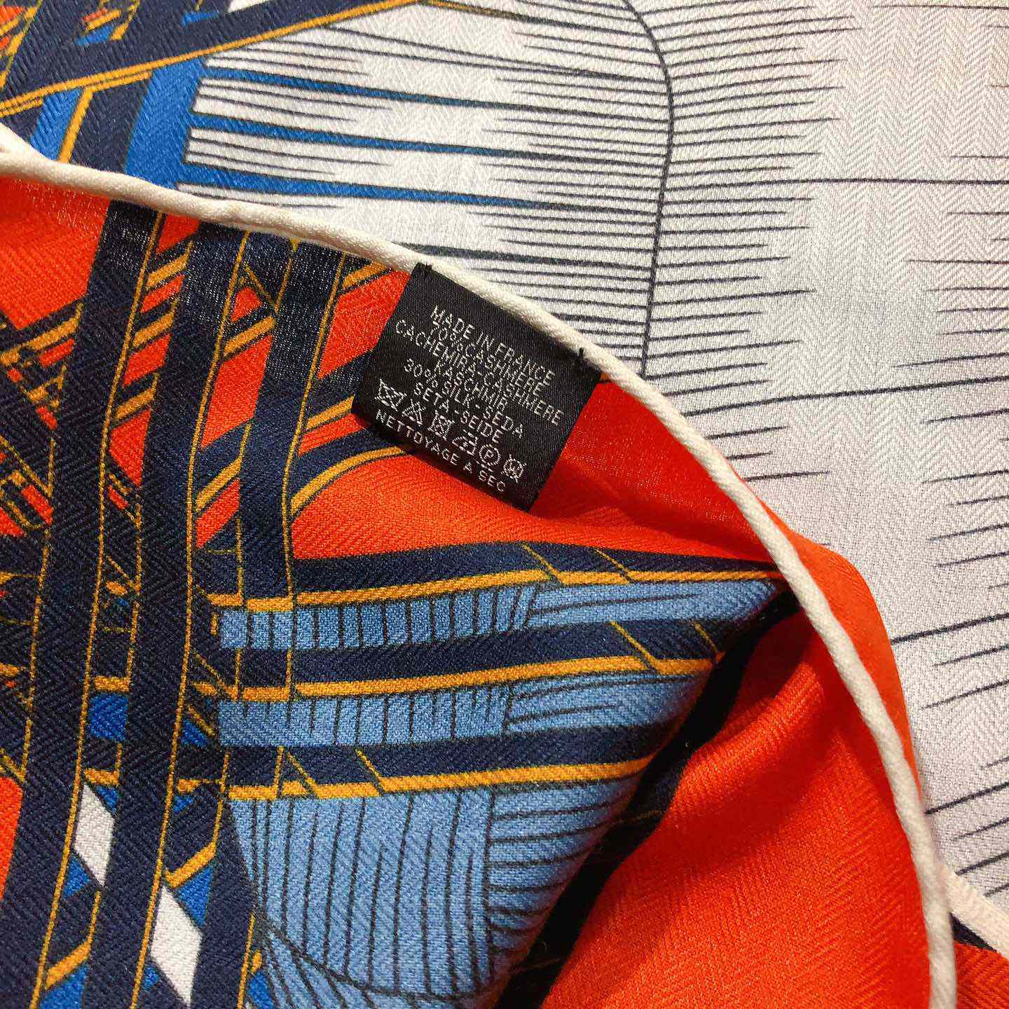 Hermes Masan & Masan Giant Triangle - DopestKickz