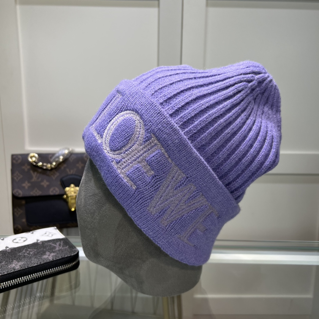 Loewe Beanie In Wool - DopestKickz