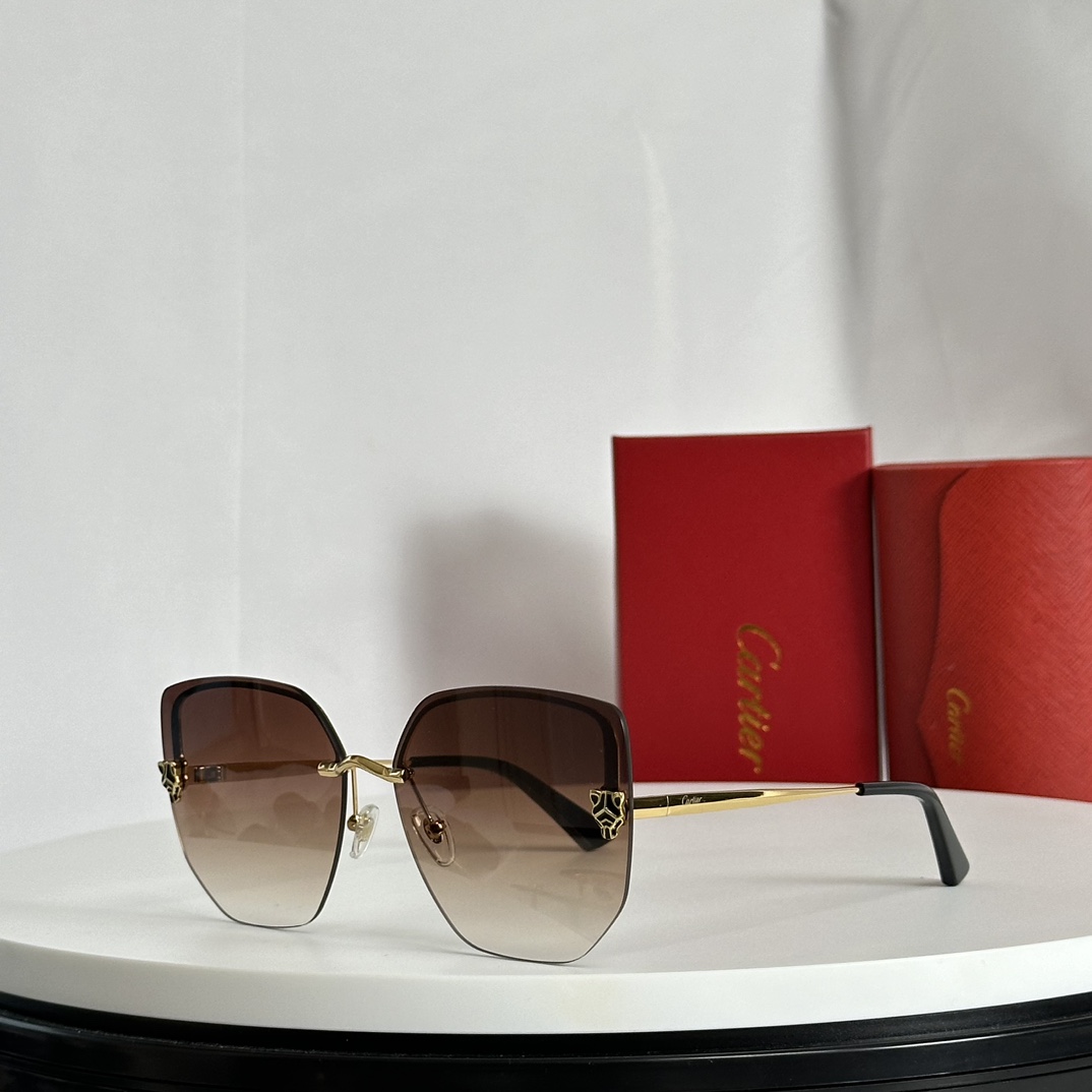 Cartier Panthère Logo Butterfly-frame Sunglasses     CT0432S - DopestKickz