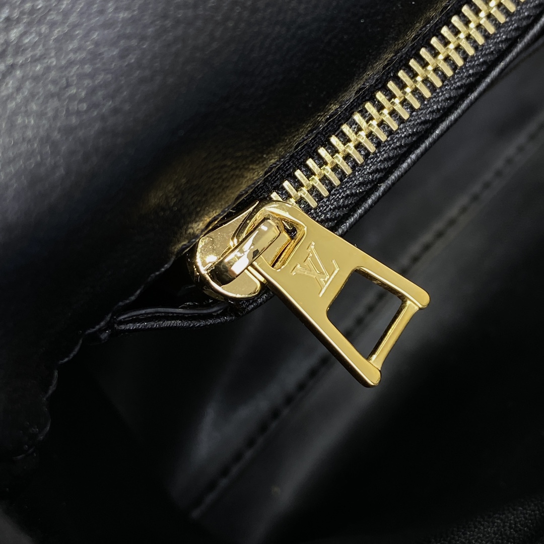 Louis Vuitton GO-14 MM   M22891 - DopestKickz