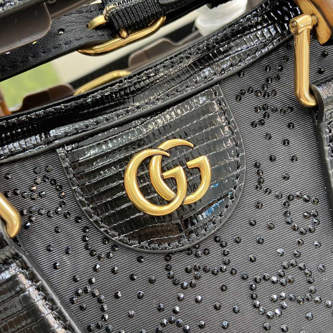 Gucci Diana Mini Tote Bag - DopestKickz