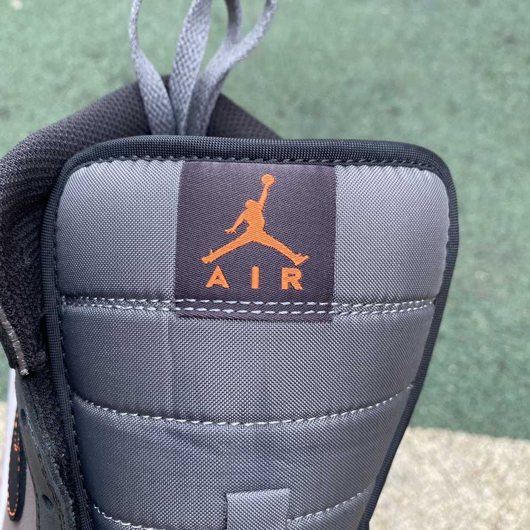 Air Jordan 1 Mid Sneakers    FQ8338-017 - DopestKickz