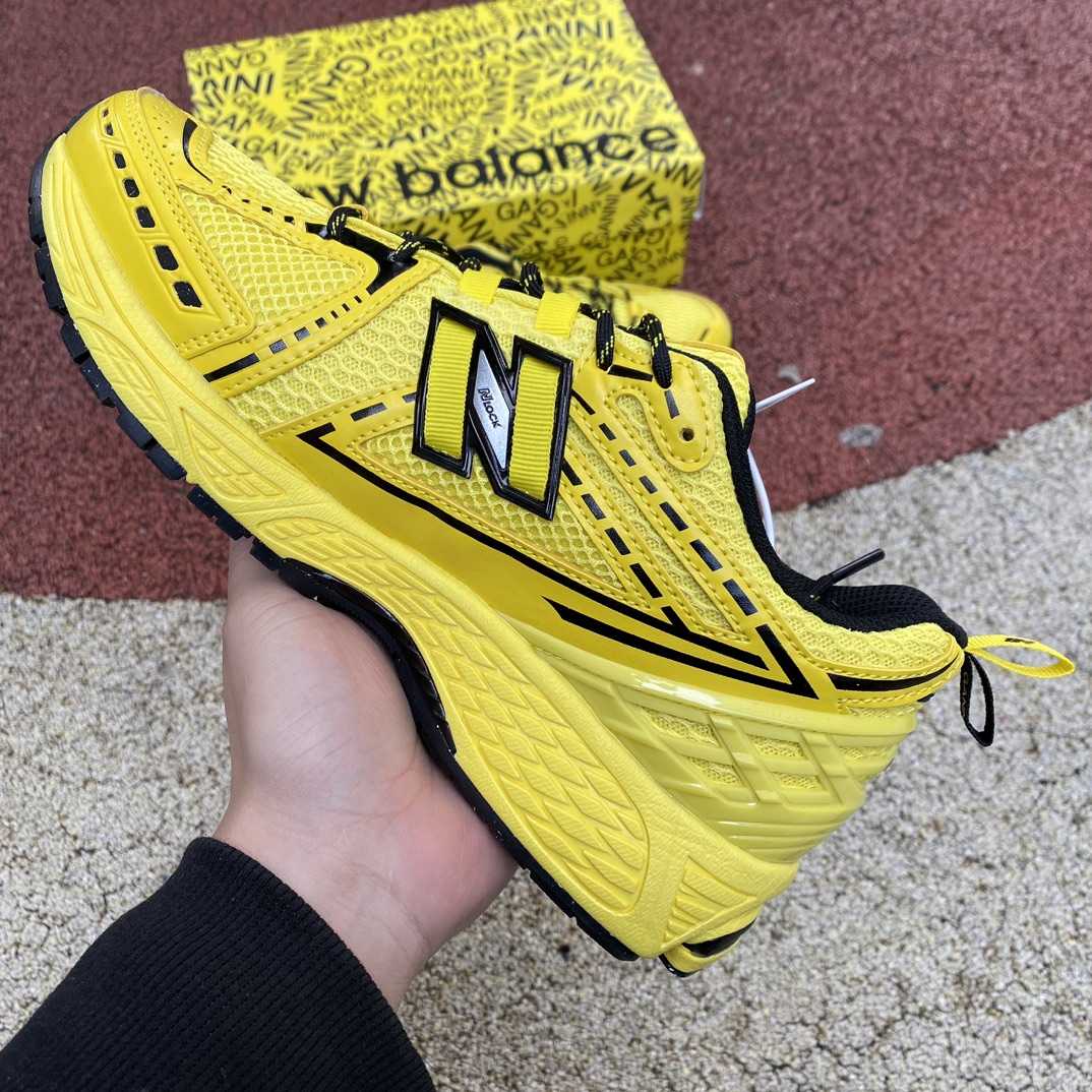 GANNI x New Balance 1906R Sneakers      M1906RGA - DopestKickz