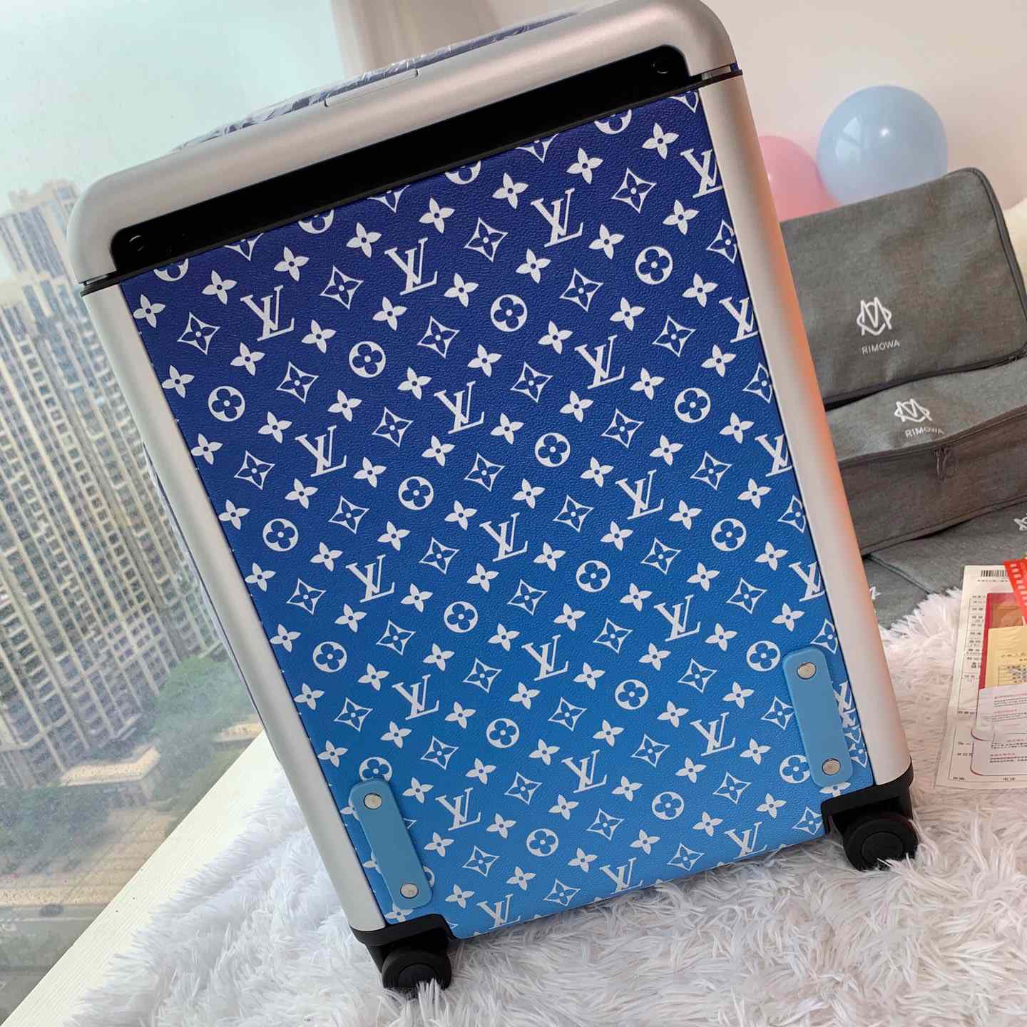Louis Vuitton Horizon Clouds Monogram 55 Blue - DopestKickz