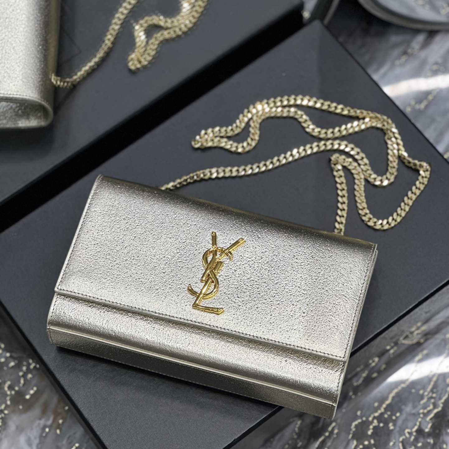 Saint Laurent Kate Medium In Grain De Poudre Embossed Leather  (24x14.5x5cm)  - DopestKickz