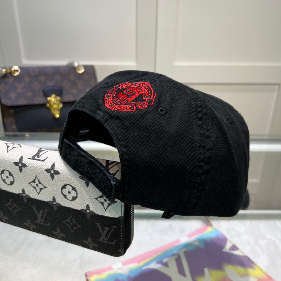 Balenciaga Unity Sports Icon Embossed Cap - DopestKickz