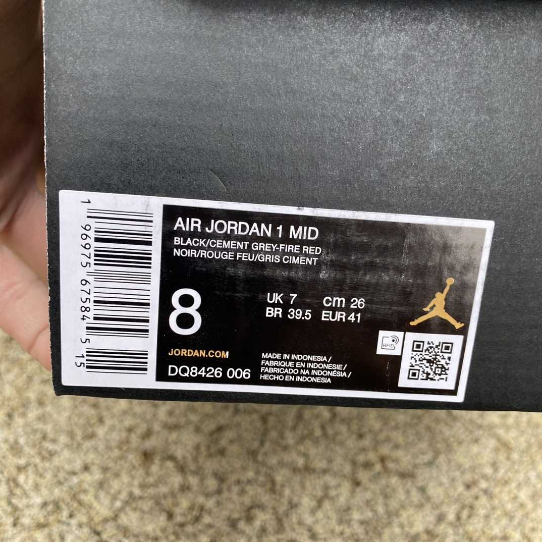 Air Jordan 1 Mid  Sneaker     DQ8426-006  - DopestKickz