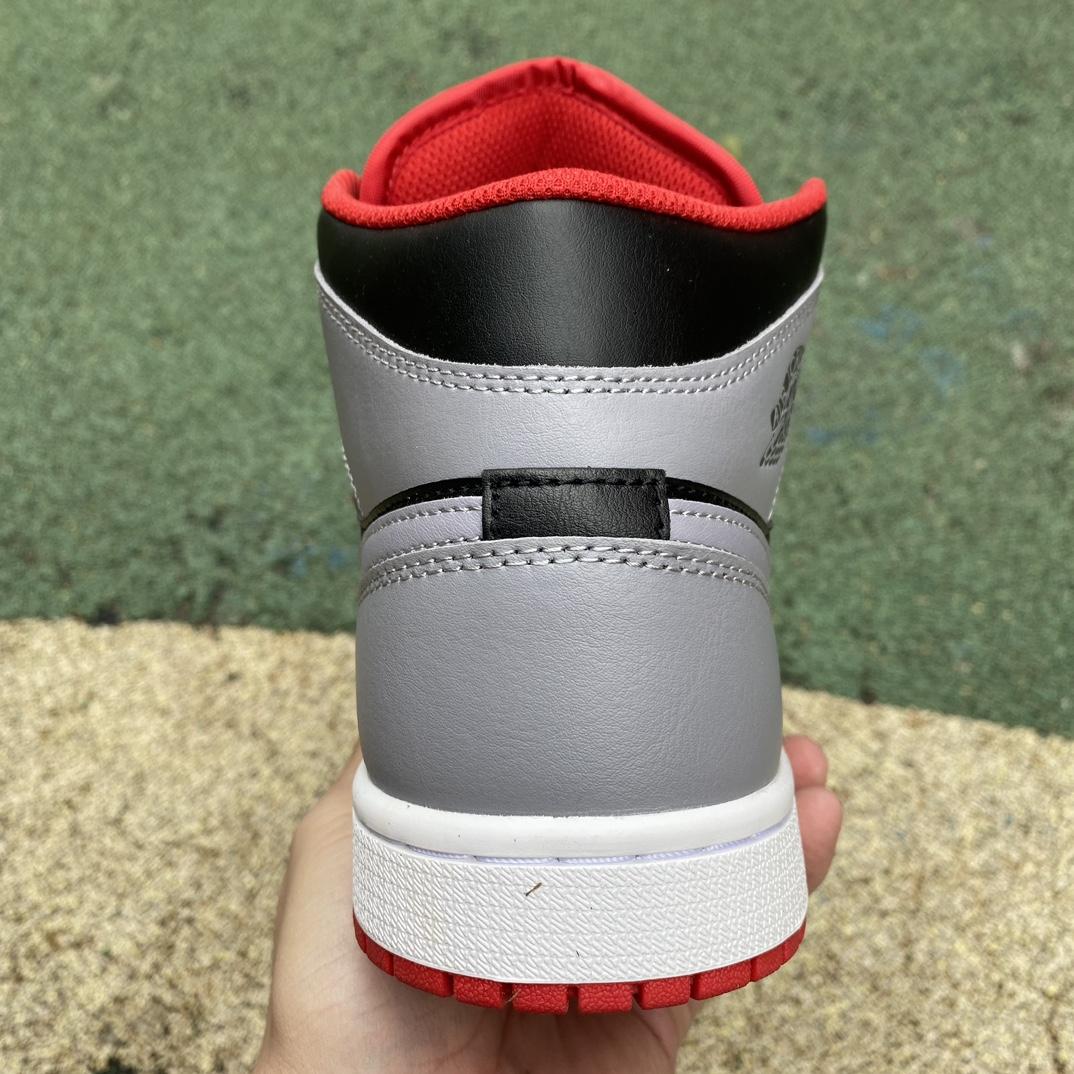 Air Jordan 1 Mid  Sneaker     DQ8426-006  - DopestKickz