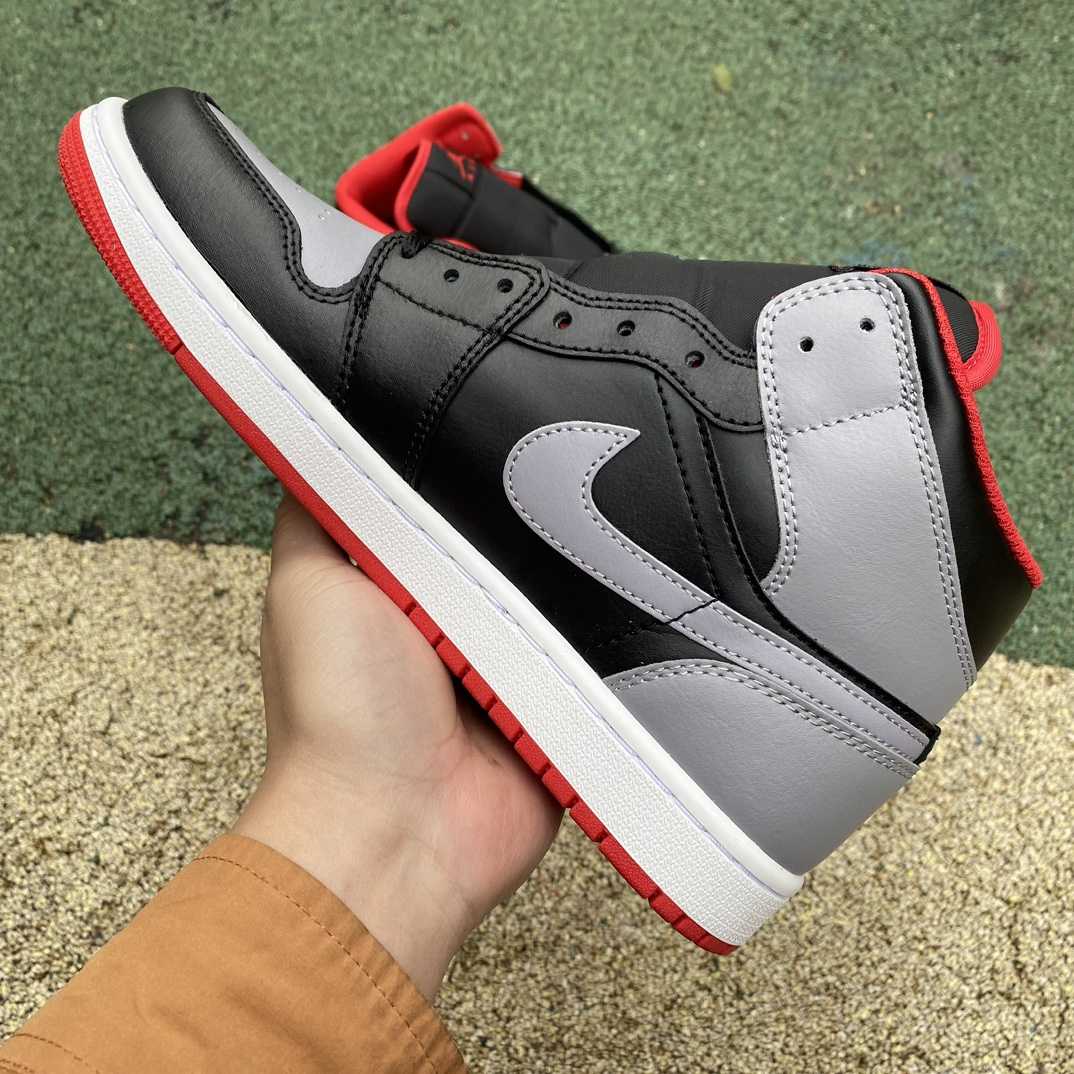 Air Jordan 1 Mid  Sneaker     DQ8426-006  - DopestKickz
