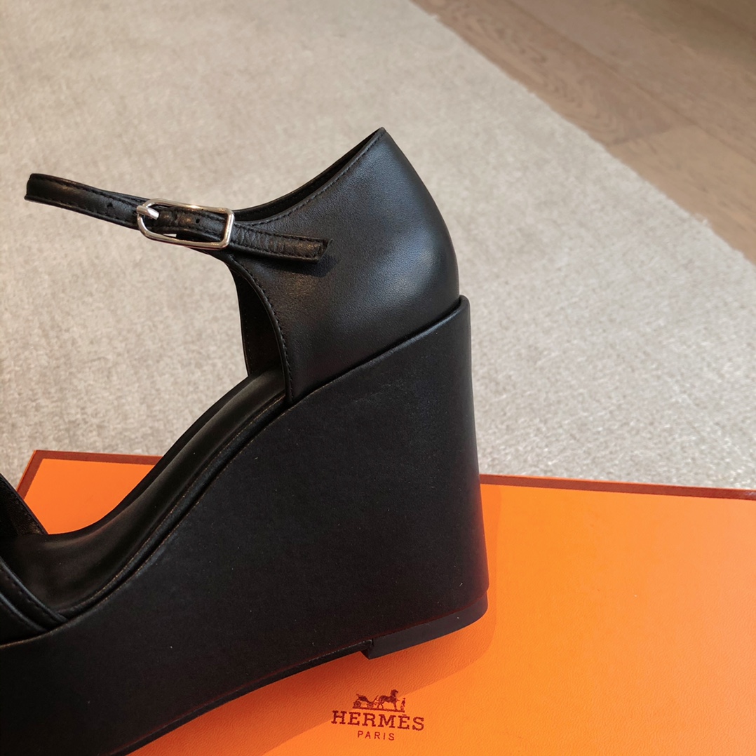 Hermes Hilda 80 Sandal - DopestKickz