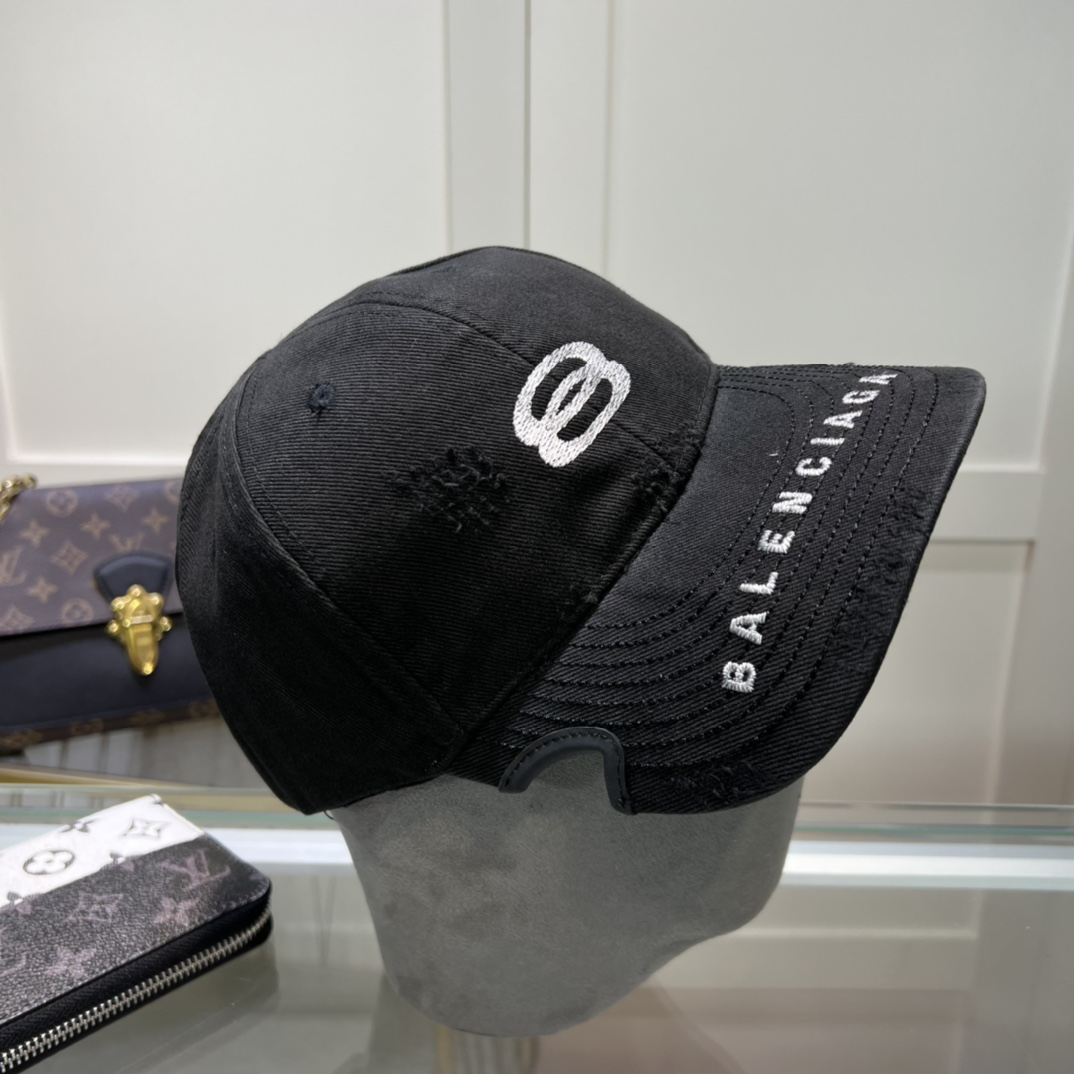 Balenciaga Unity Sports Icon Cap In Black - DopestKickz