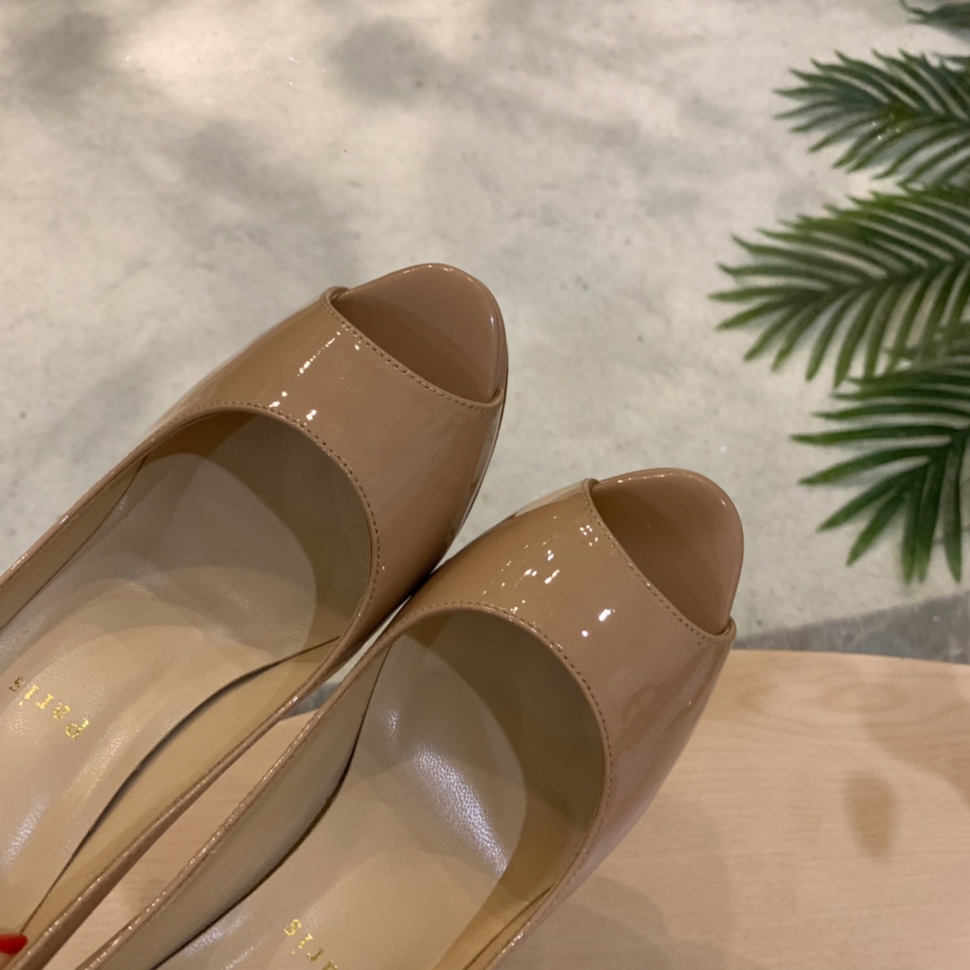 Christian Louboutin Heels - DopestKickz
