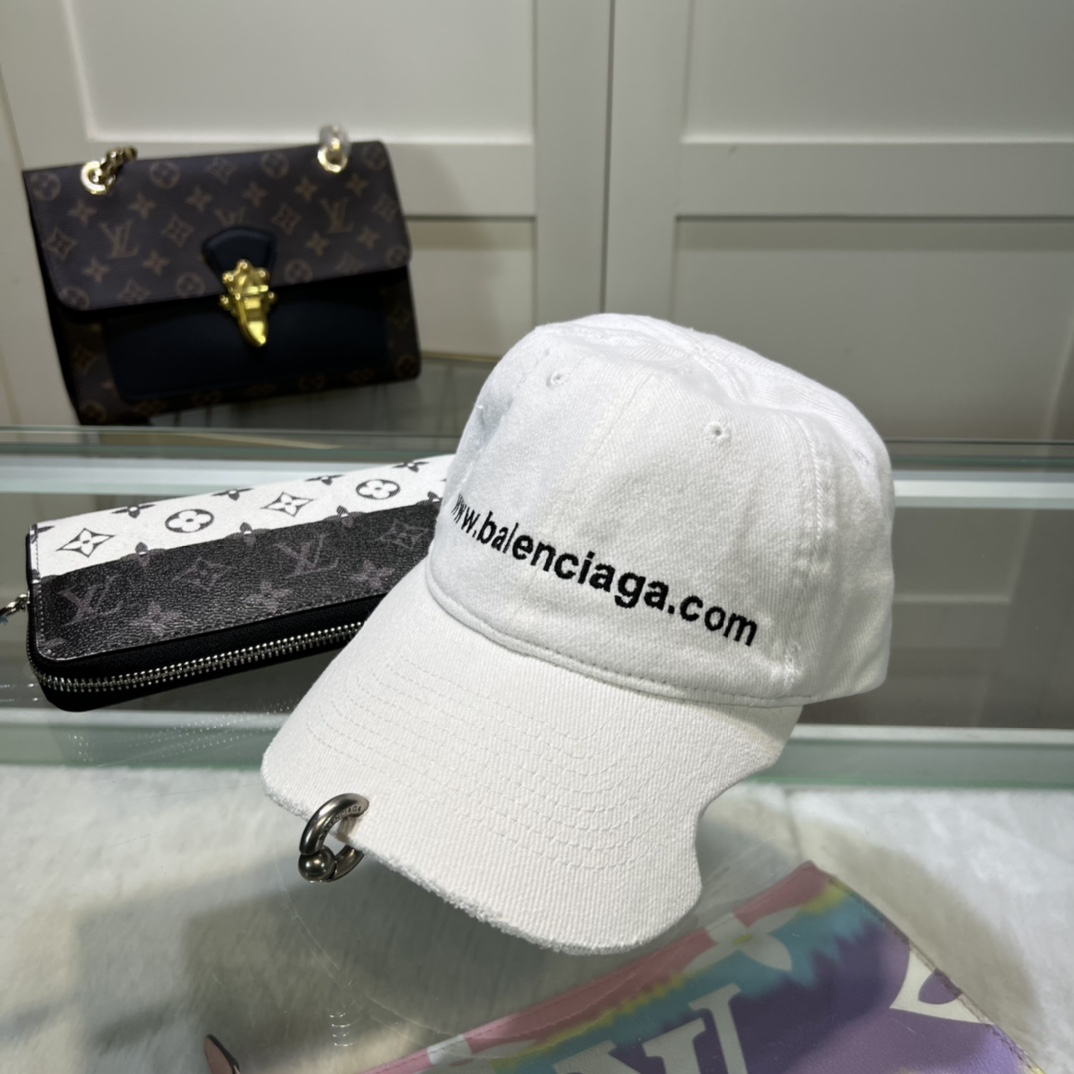 Balenciaga Embroidered-logo Six-panel Cap - DopestKickz