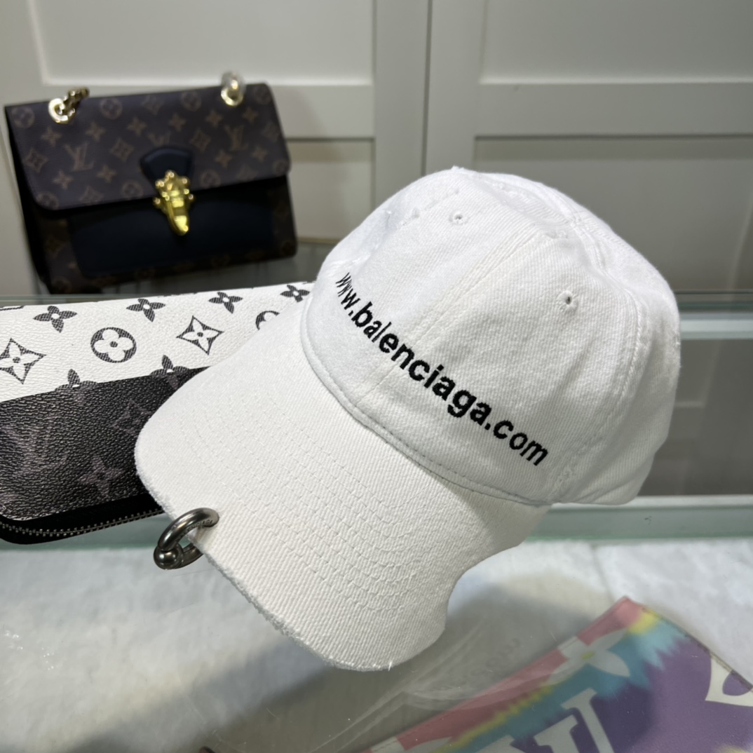 Balenciaga Embroidered-logo Six-panel Cap - DopestKickz