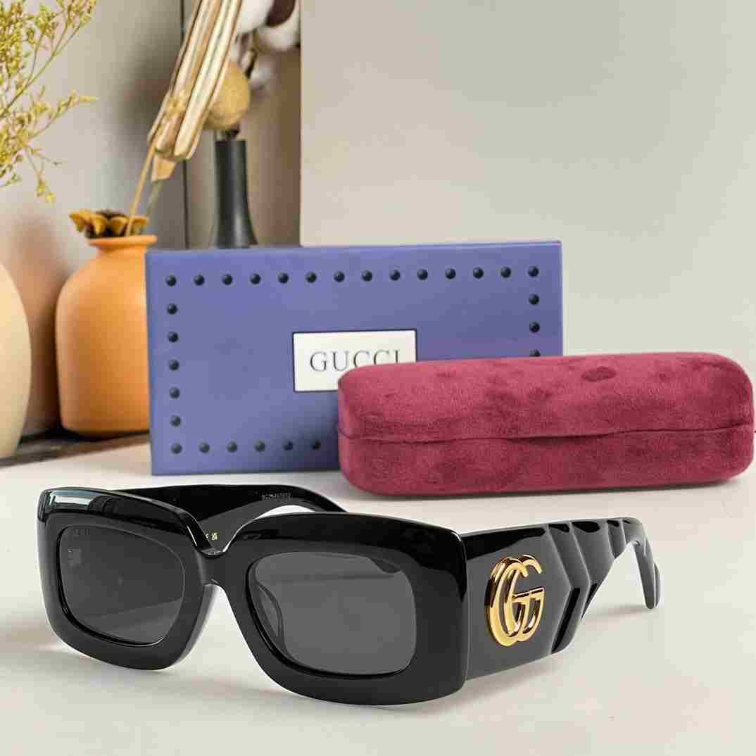 Gucci Sunglasses    GG0811 - DopestKickz