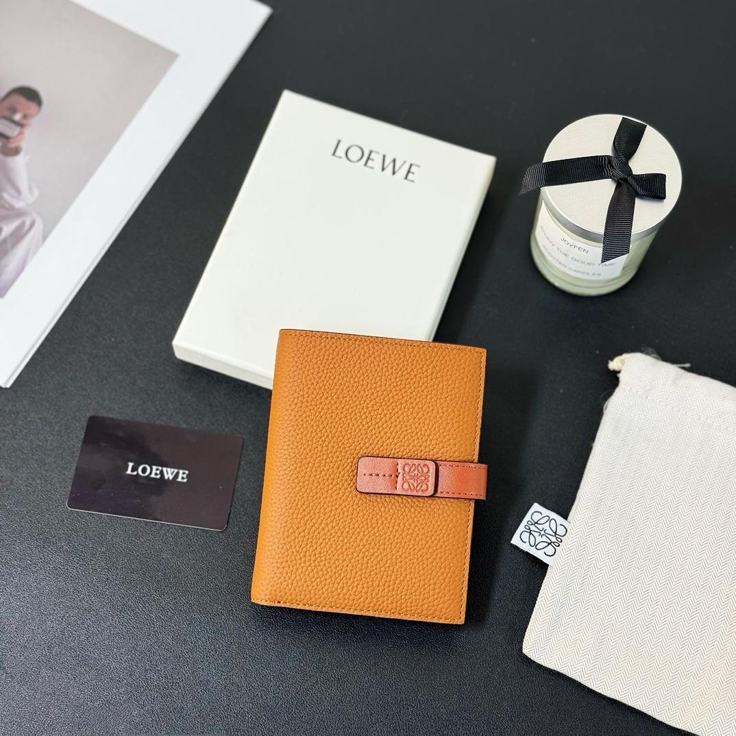 Loewe Medium Vertical Grained-Leather Wallet(14×11cm) - DopestKickz