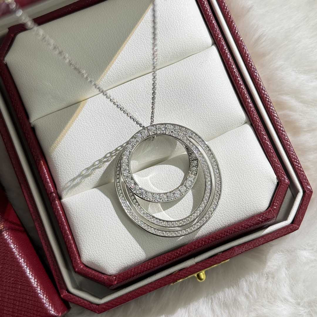 Cartier Etincelle De Cartier Necklace - DopestKickz