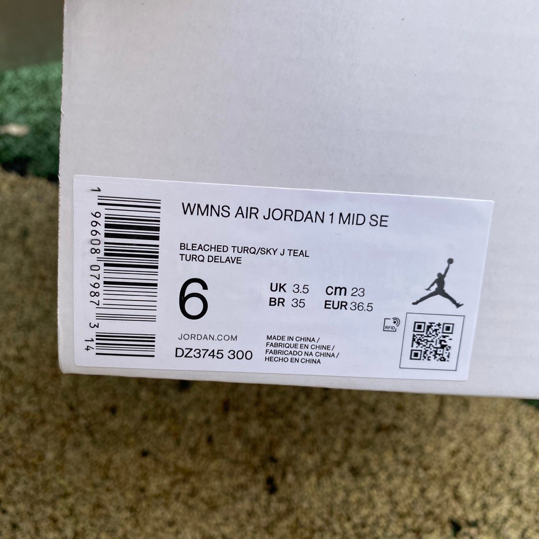 Nike Air Jordan 1 Mid SE AJ1 Sneaker      DZ3745-300 - DopestKickz