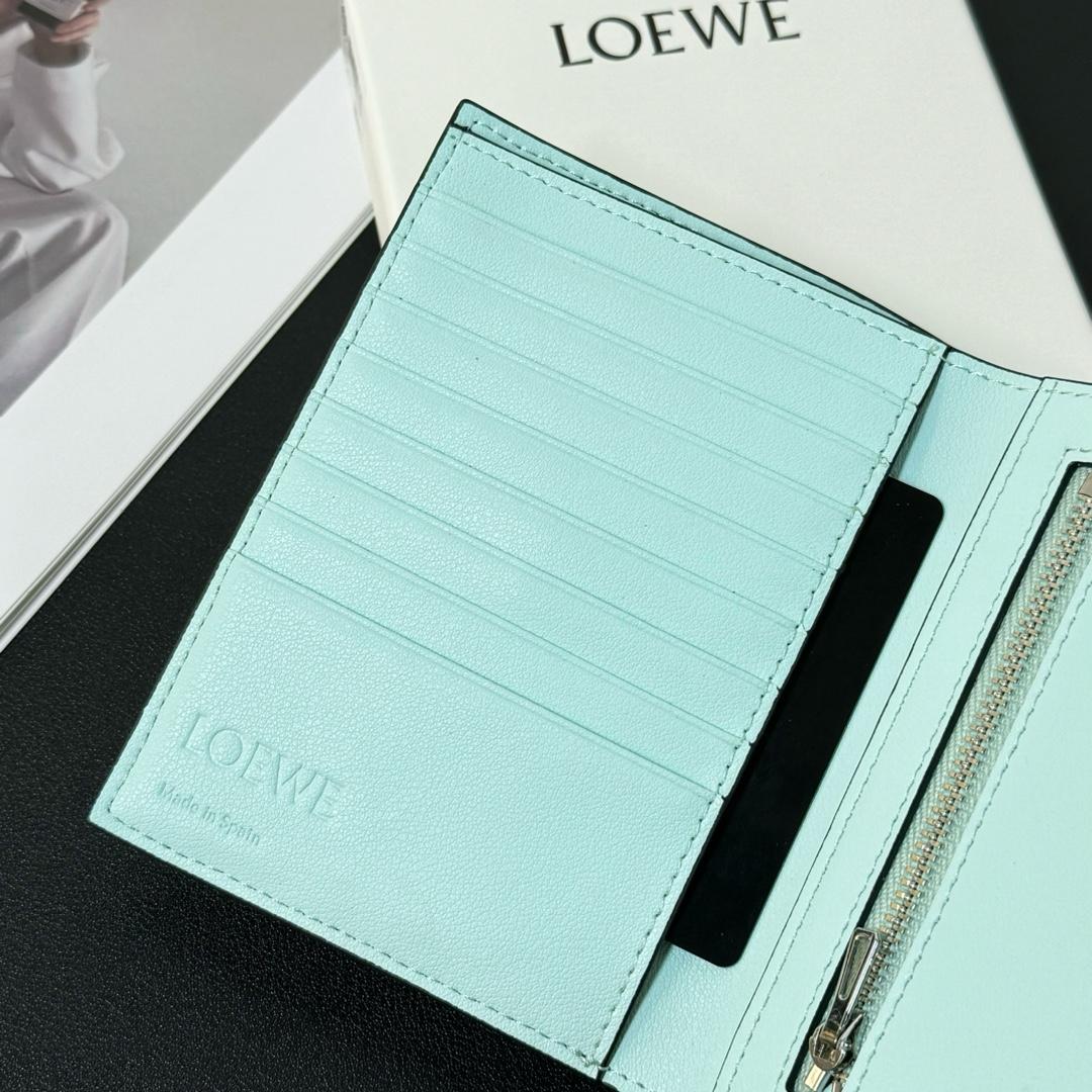 Loewe Medium Vertical Grained-Leather Wallet(14×11cm) - DopestKickz