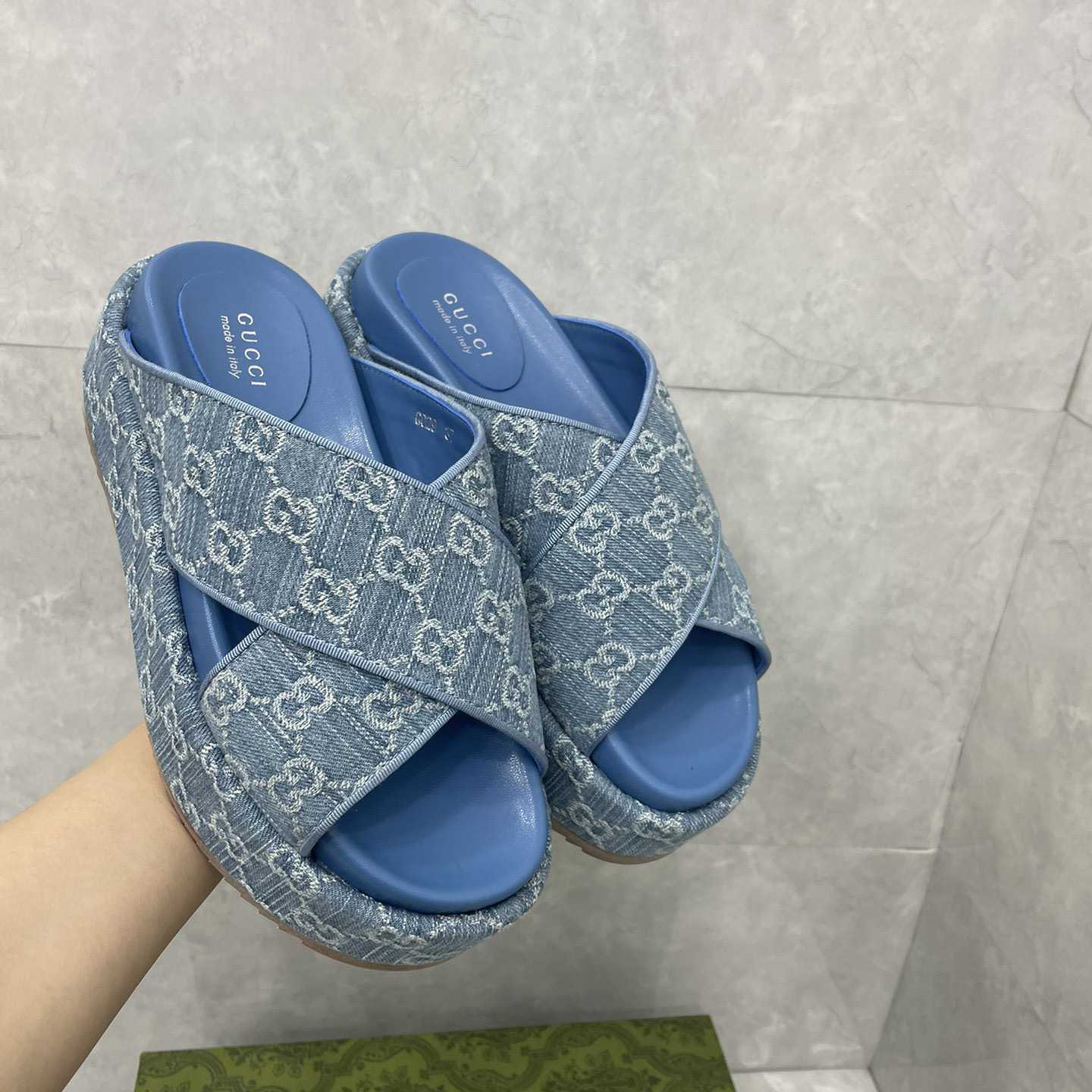 Gucci Women's Blue GG Platform Slide Sandal - DopestKickz