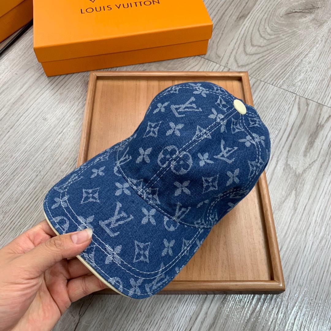 Louis Vuitton Monogram Cap - DopestKickz
