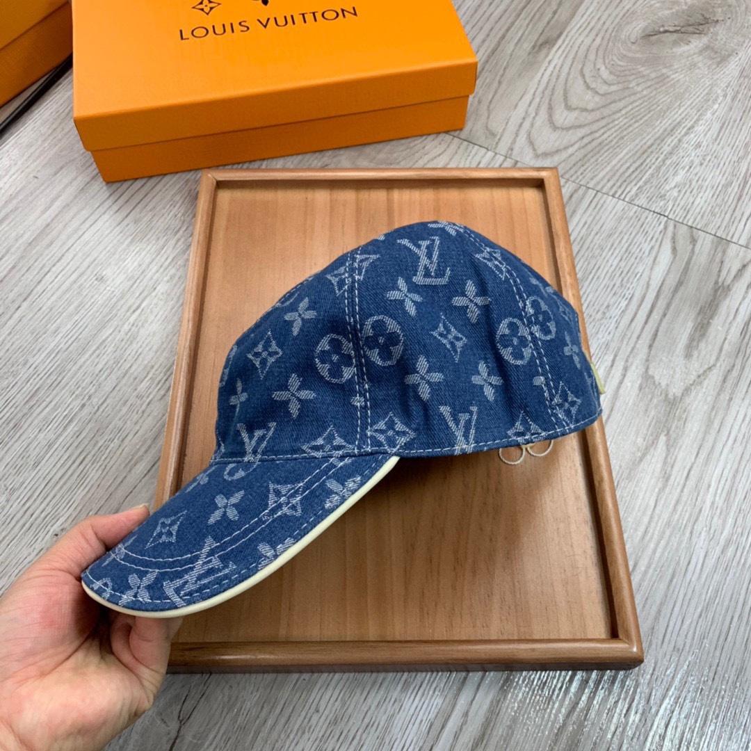 Louis Vuitton Monogram Cap - DopestKickz