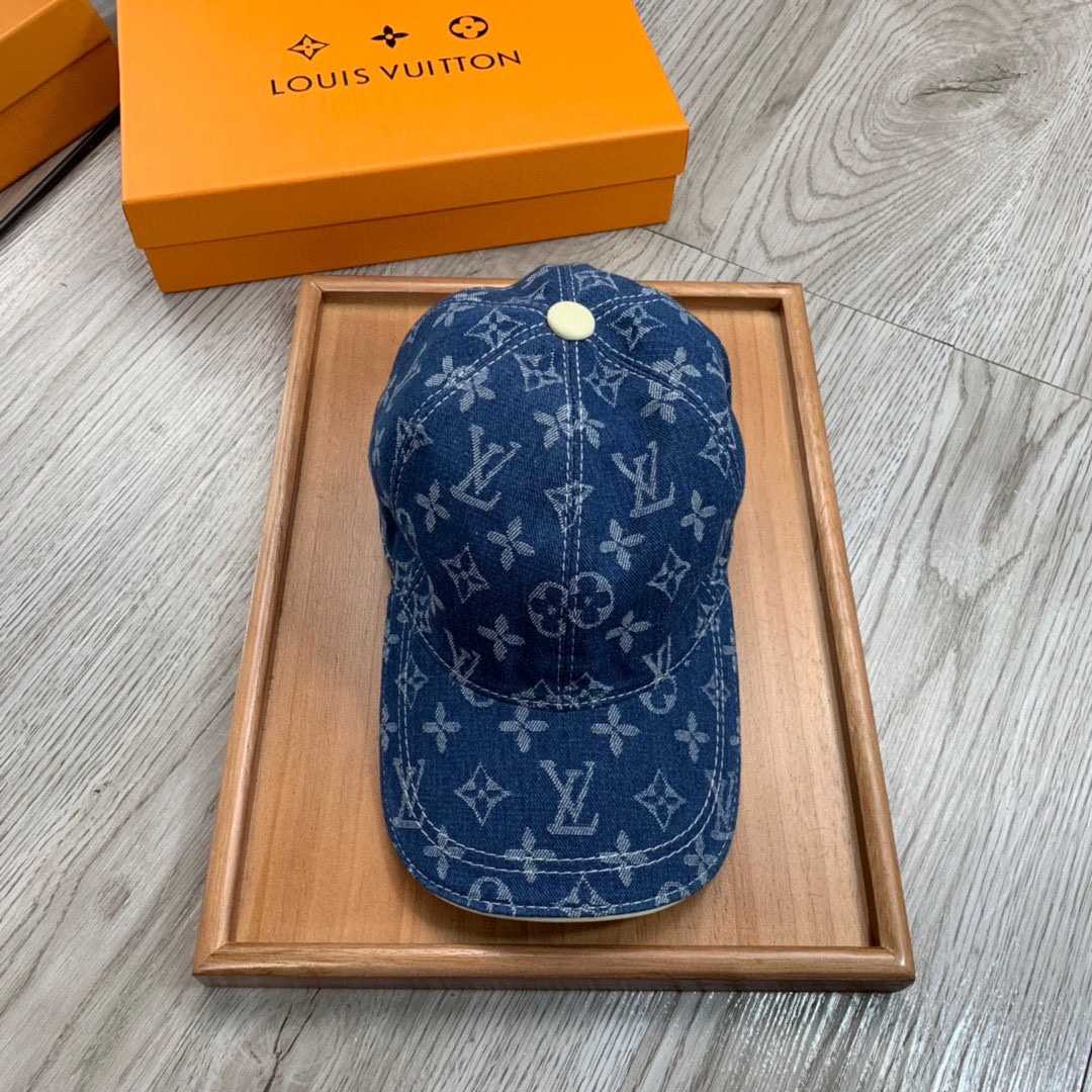 Louis Vuitton Monogram Cap - DopestKickz